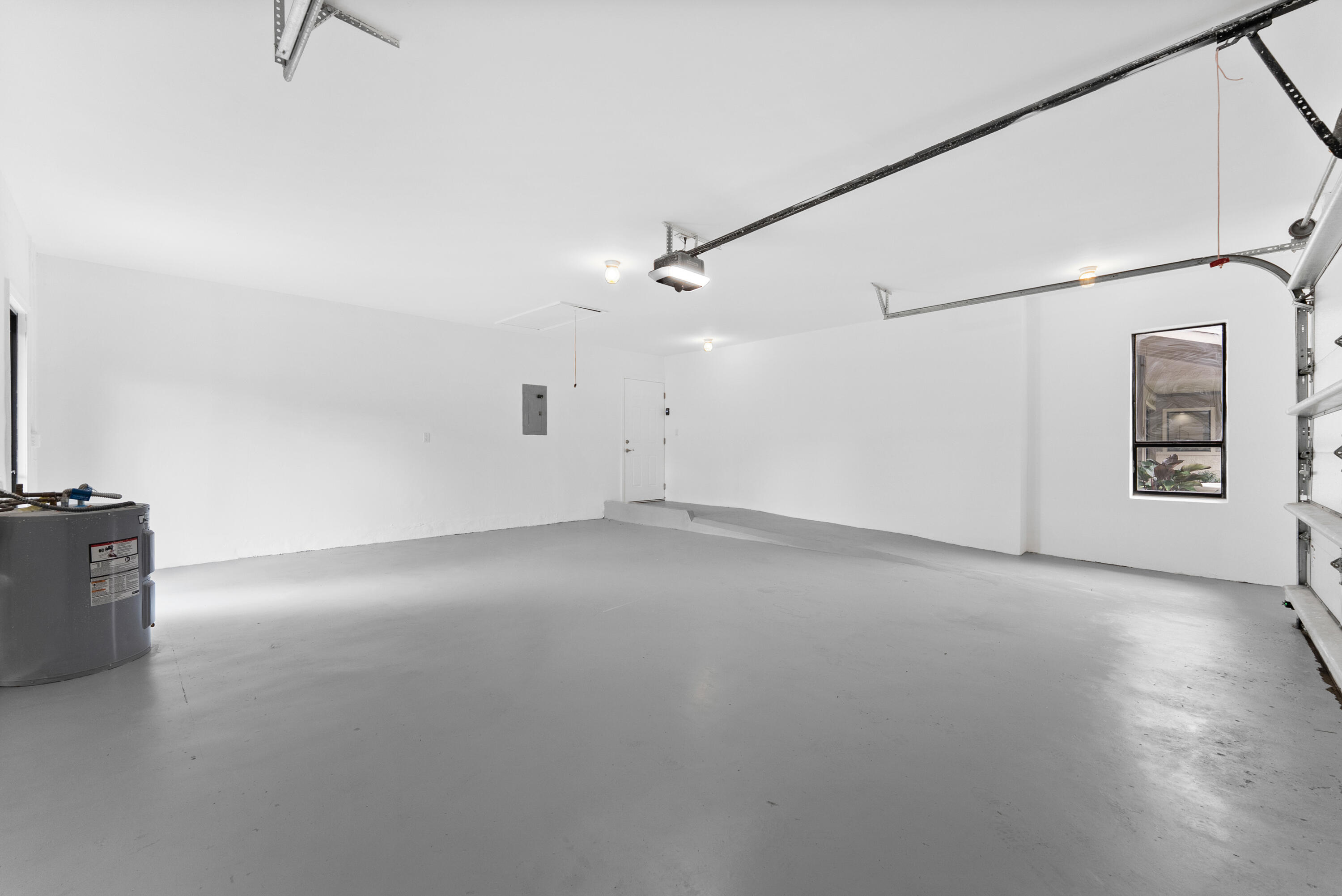 4120 NW 99th Coral Springs, FL 33065