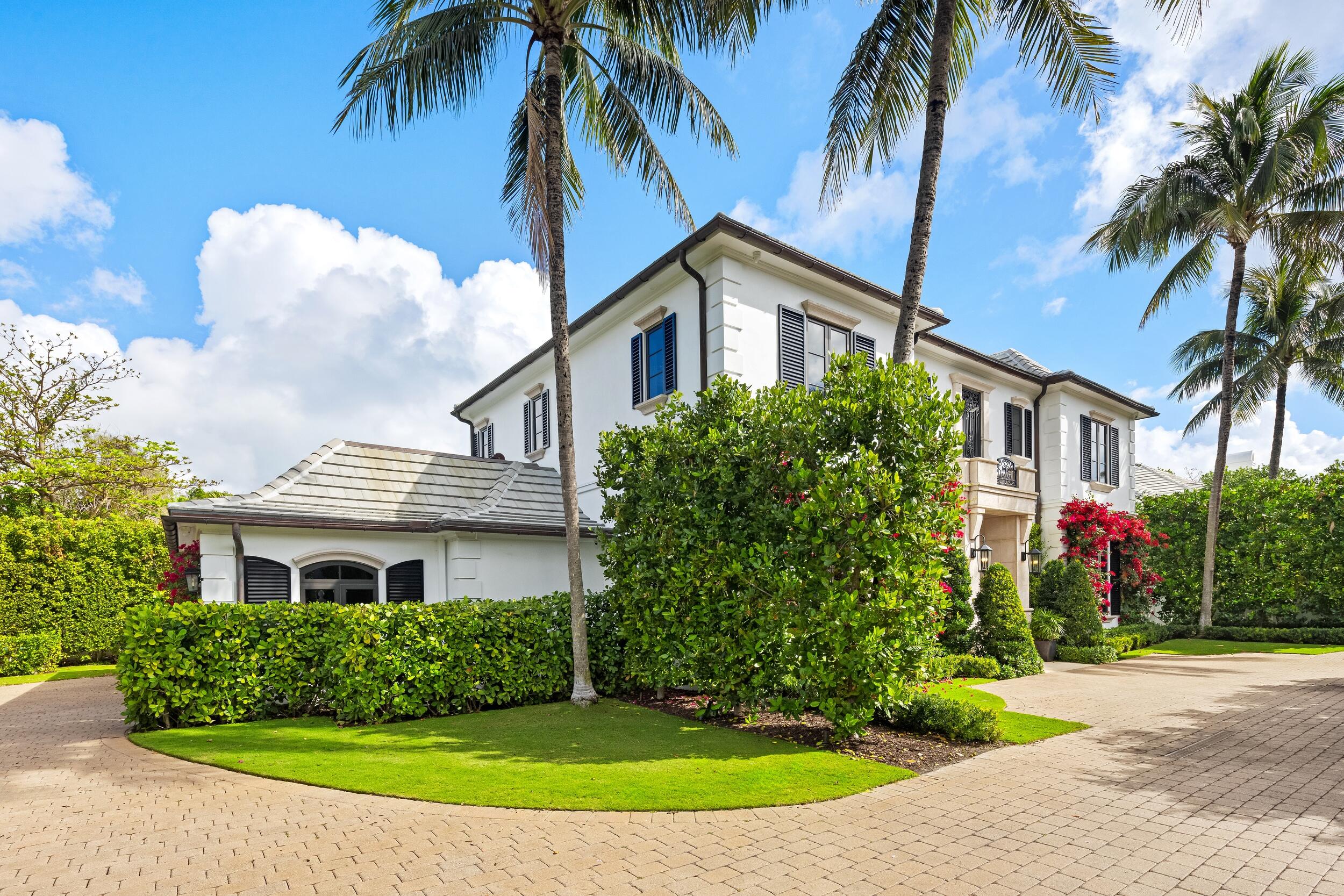 125 Via Vizcaya Palm Beach, FL 33480