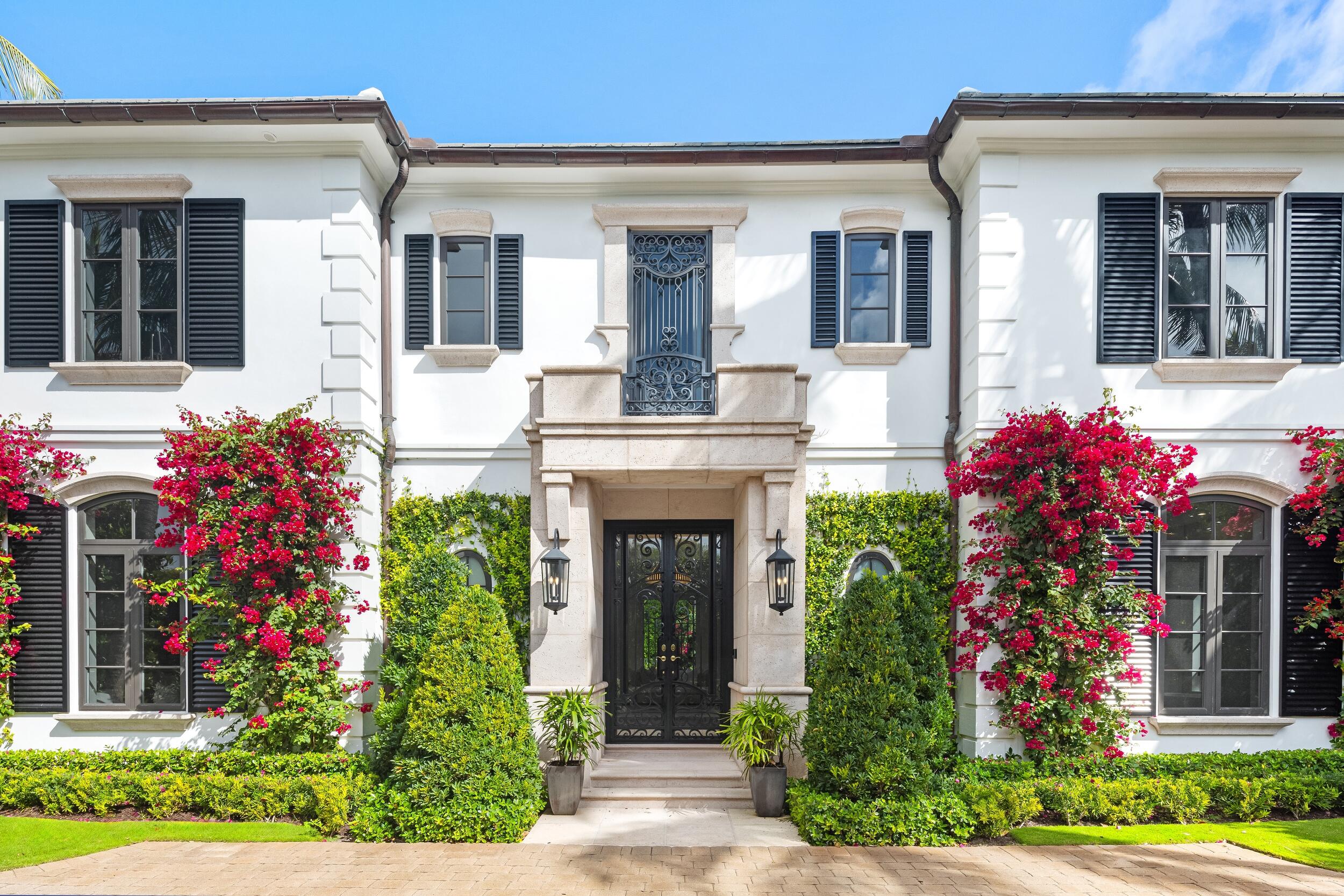 125 Via Vizcaya Palm Beach, FL 33480