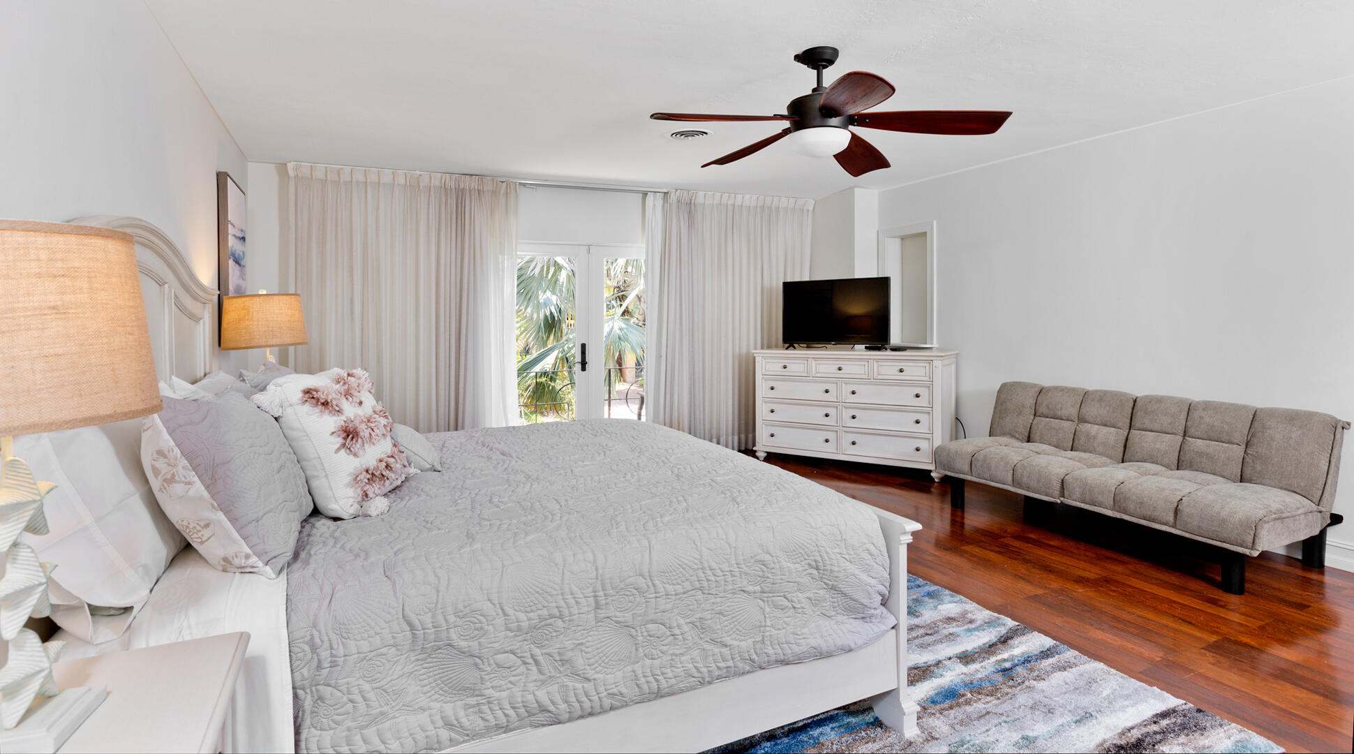 2003 Bay Pompano Beach, FL 33062
