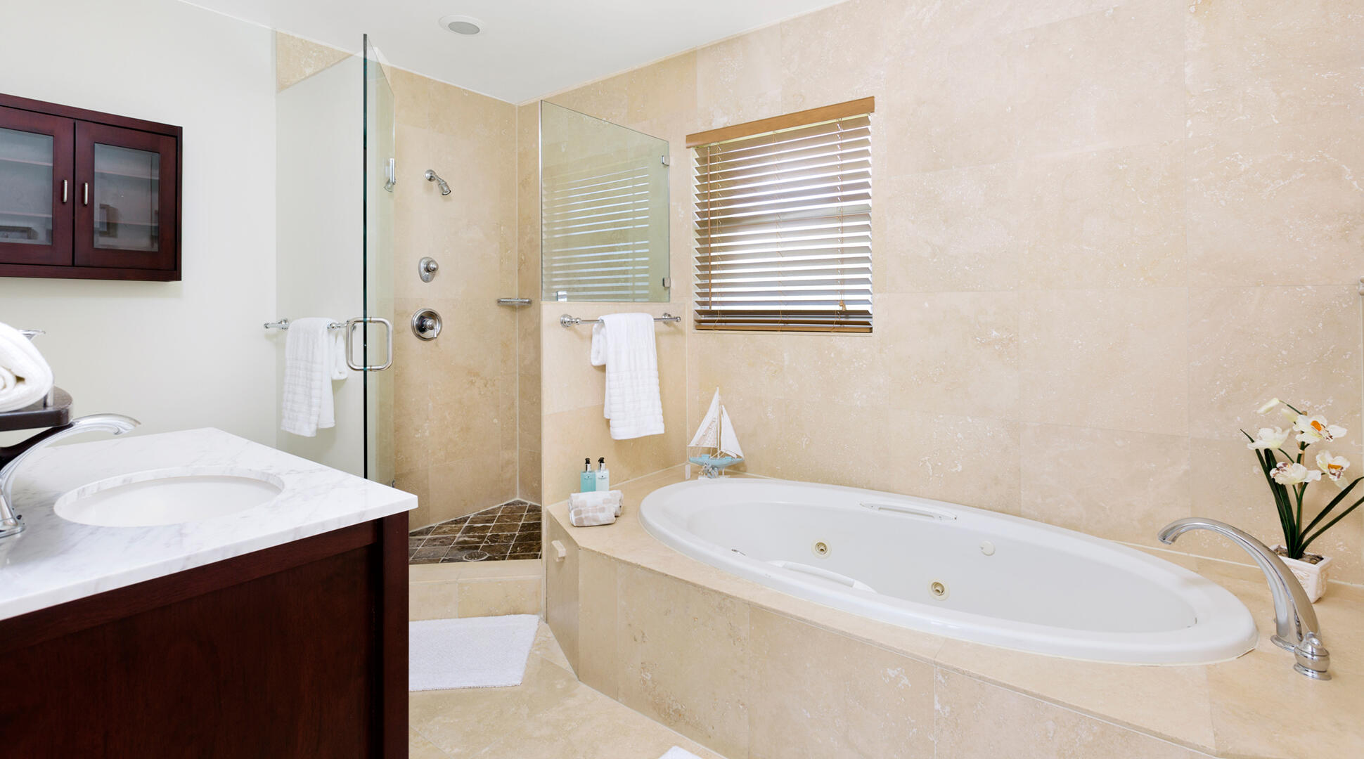 2003 Bay Pompano Beach, FL 33062