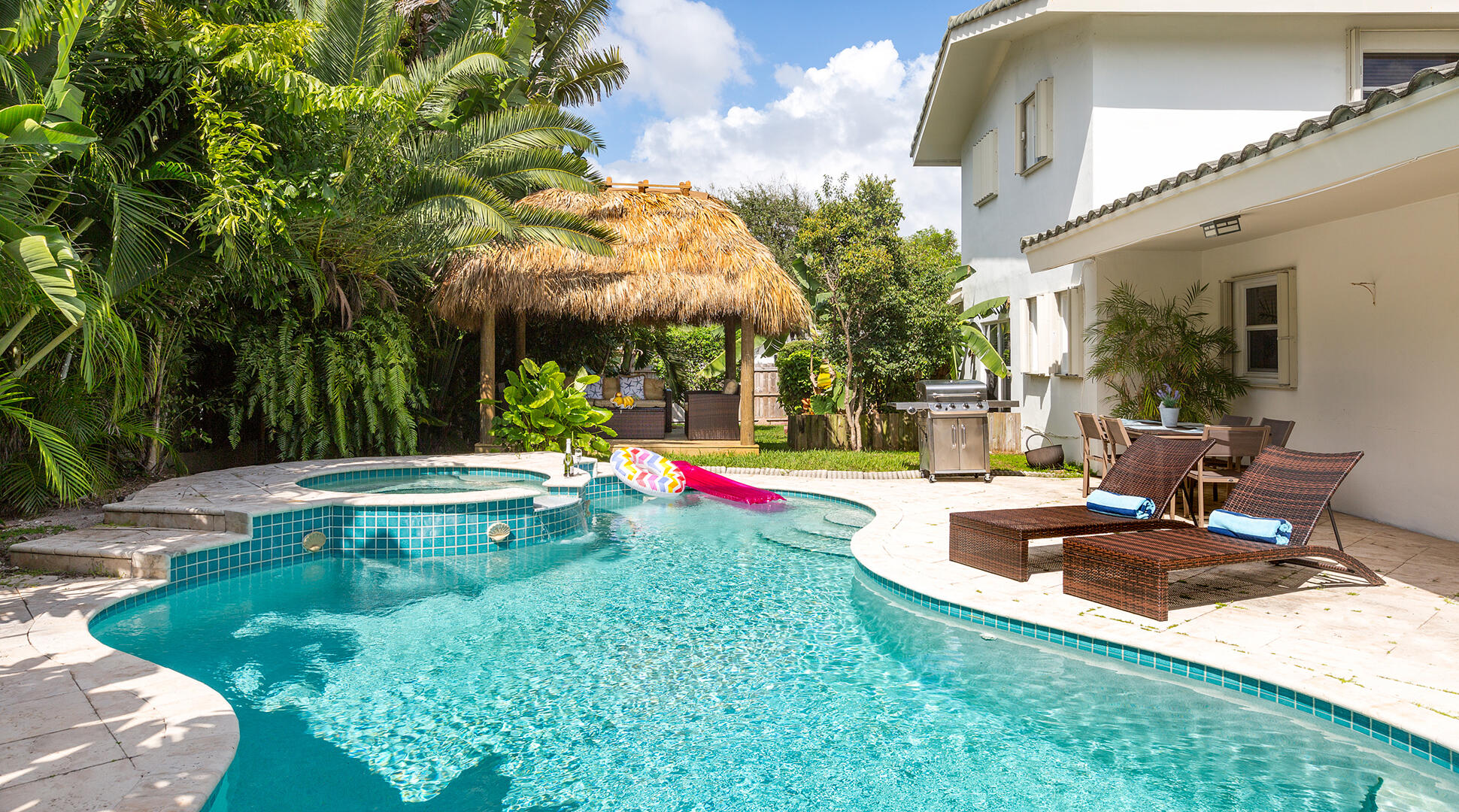 2003 Bay Pompano Beach, FL 33062