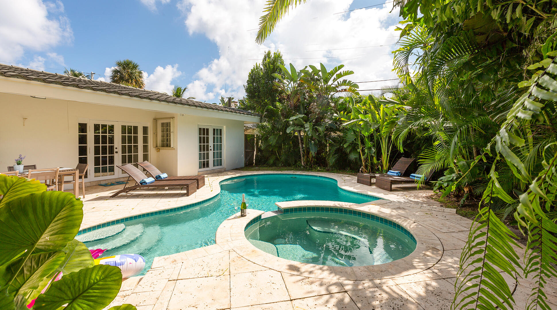 2003 Bay Pompano Beach, FL 33062