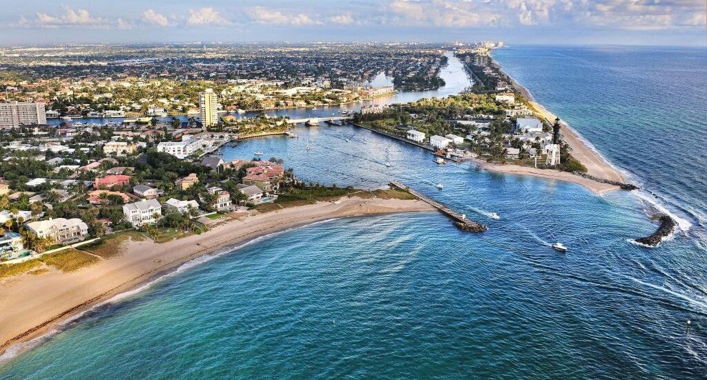 2003 Bay Pompano Beach, FL 33062