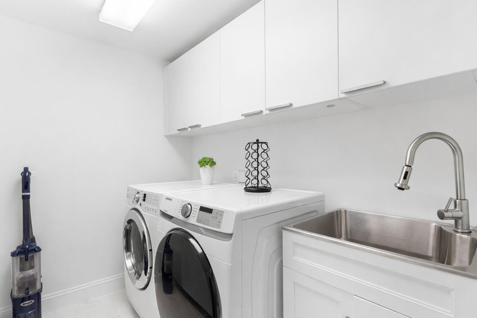 3535 S Ocean #402 Hollywood, FL 33019