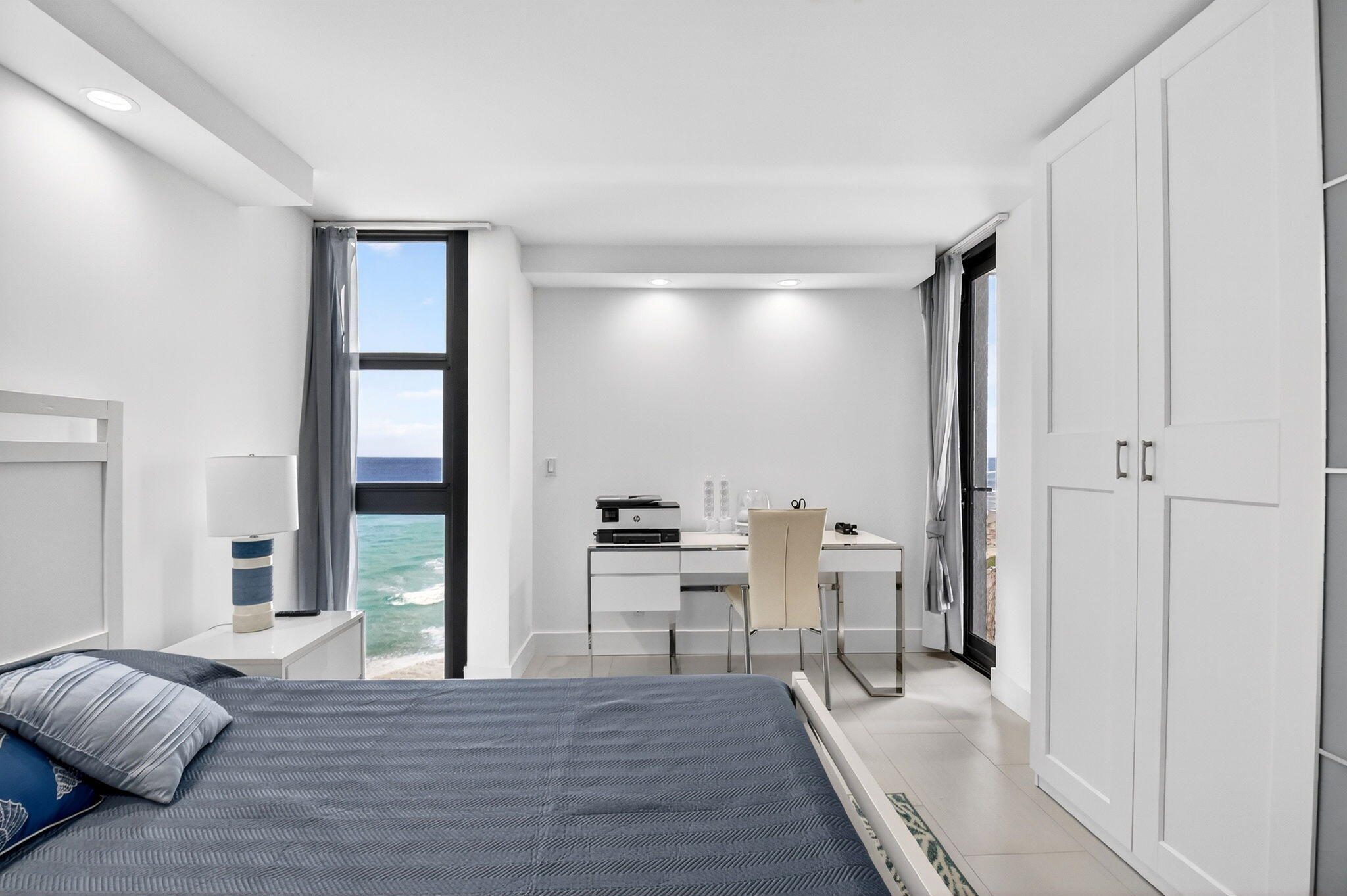 5540 N Ocean #9b Singer Island, FL 33404