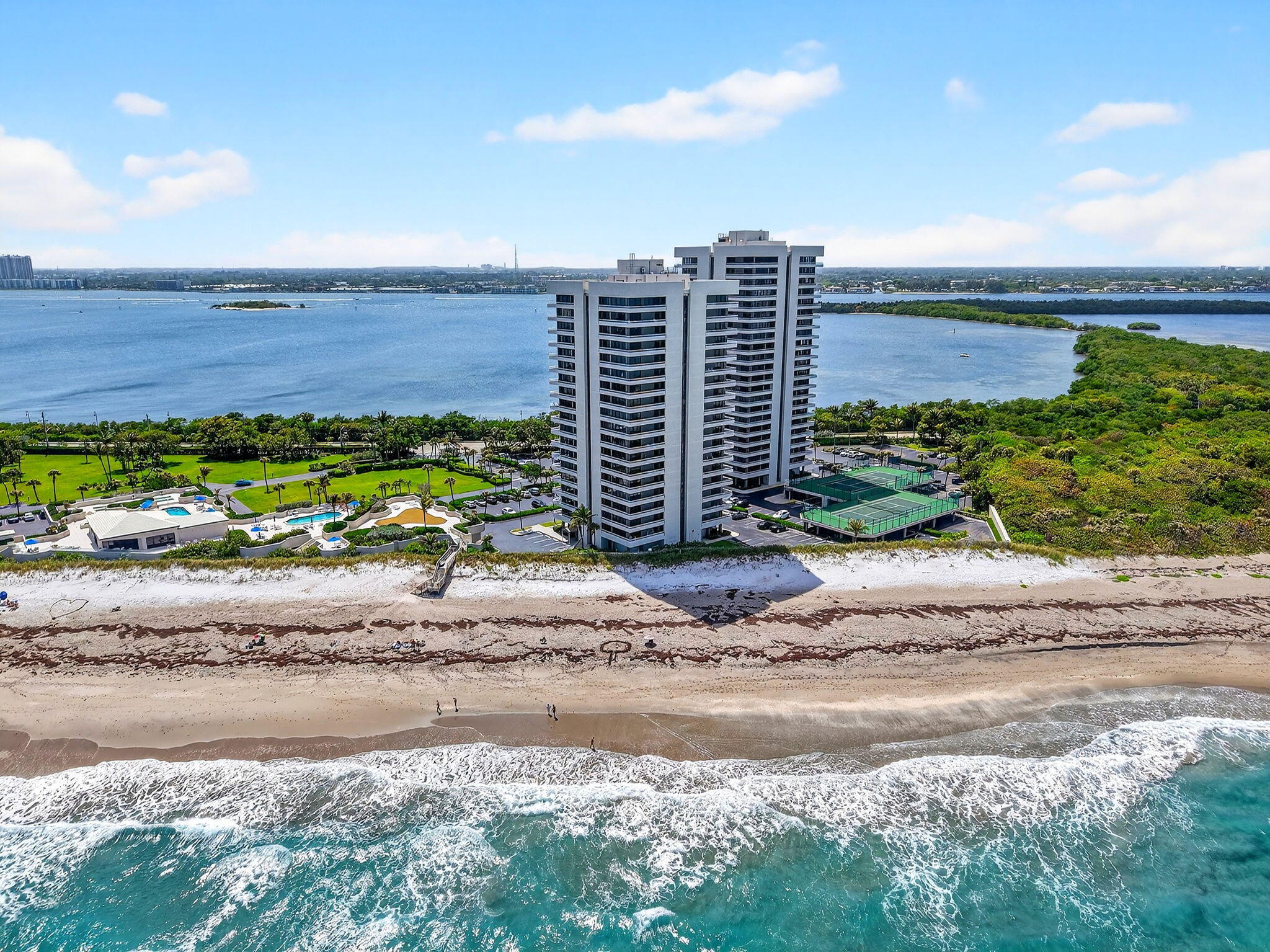 5540 N Ocean #9b Singer Island, FL 33404