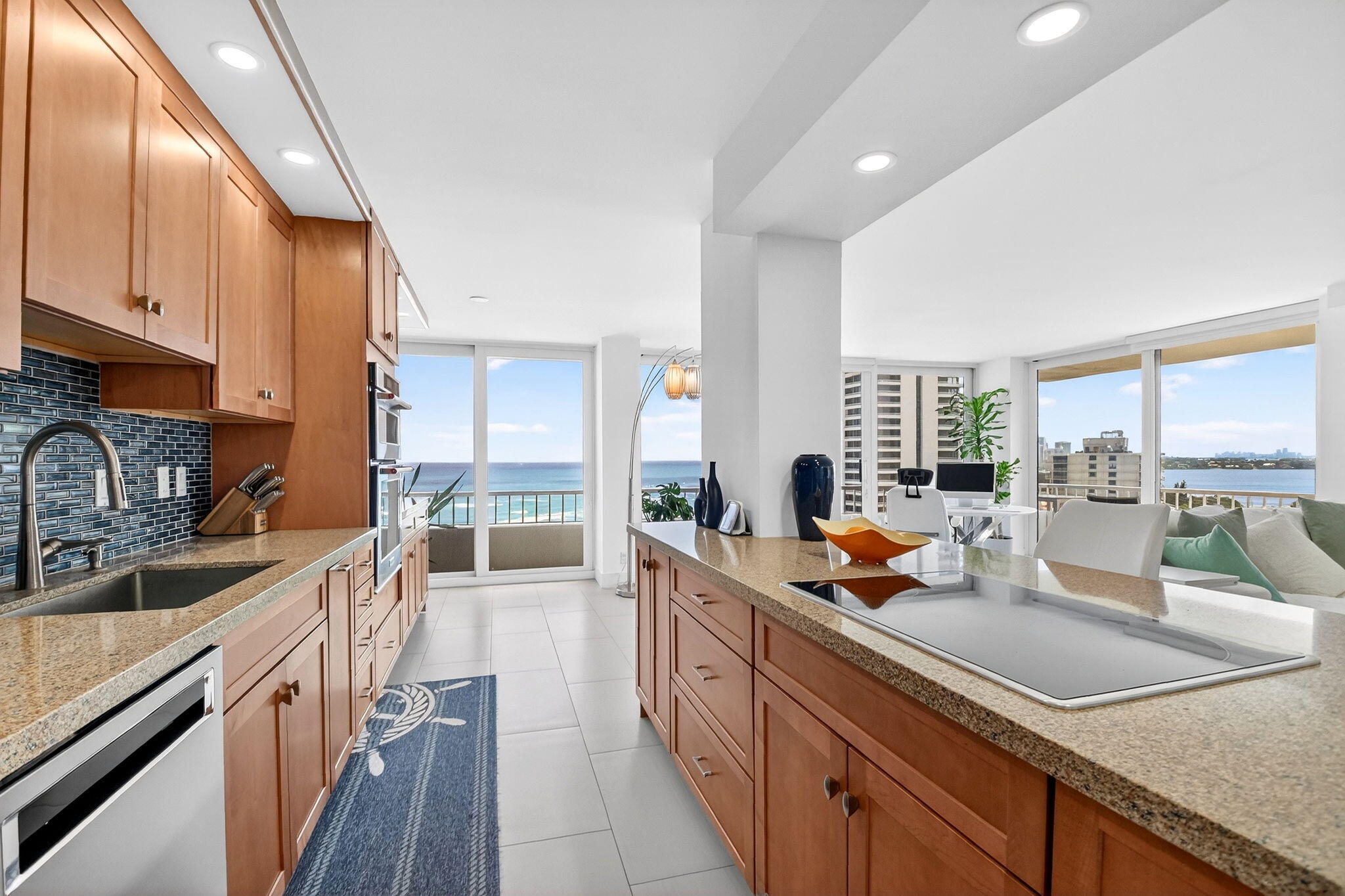 5540 N Ocean #9b Singer Island, FL 33404