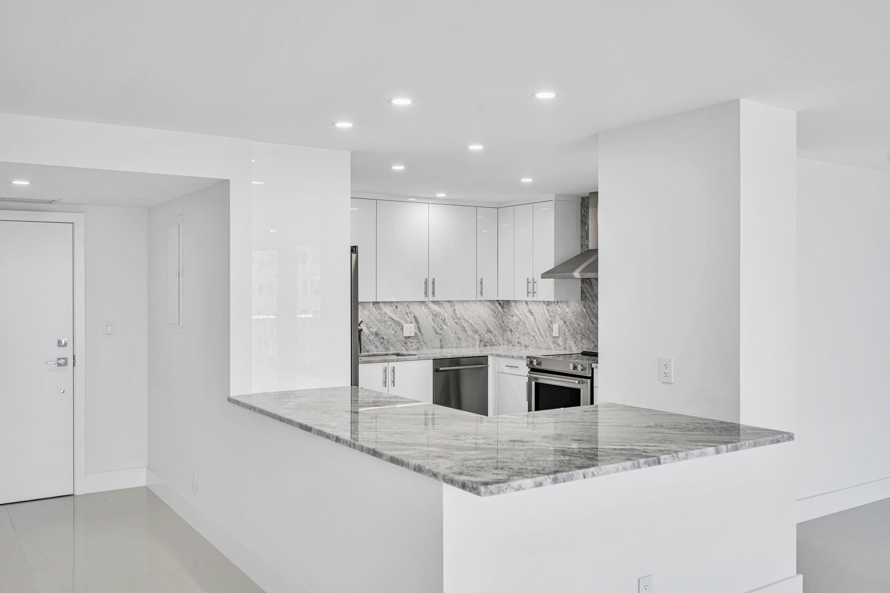 2100 S Ocean #1608 Fort Lauderdale, FL 33316