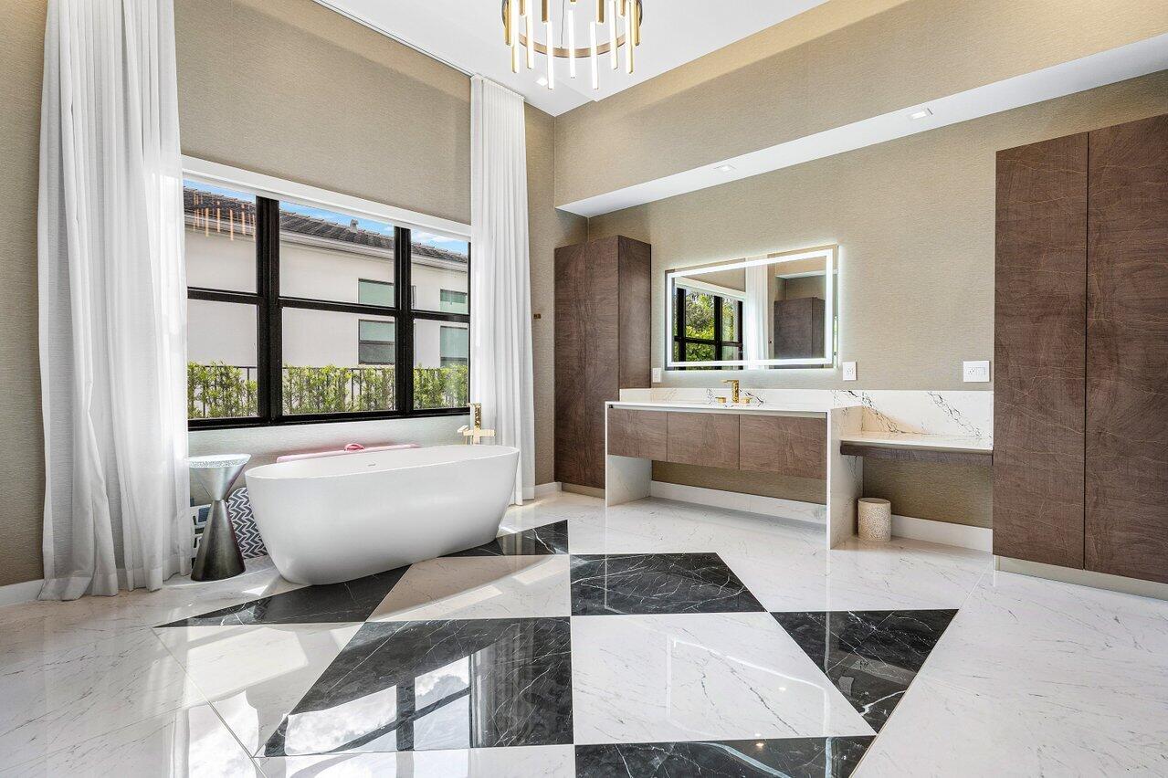 9625 Vescovato Boca Raton, FL 33496