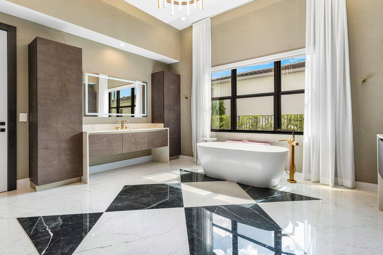 9625 Vescovato Boca Raton, FL 33496