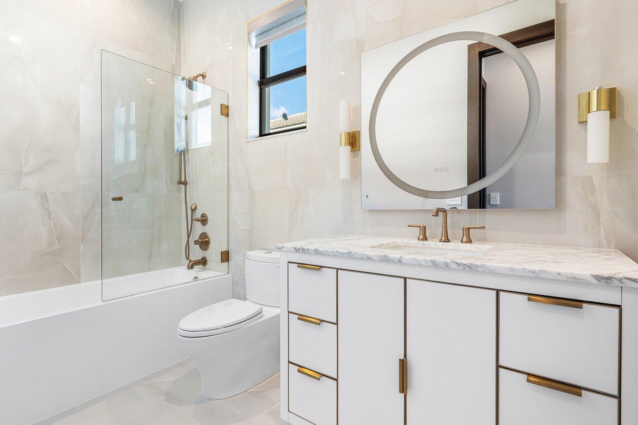 9625 Vescovato Boca Raton, FL 33496
