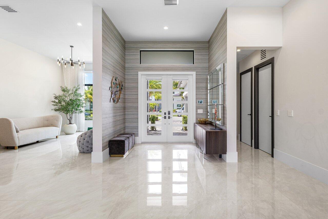9625 Vescovato Boca Raton, FL 33496
