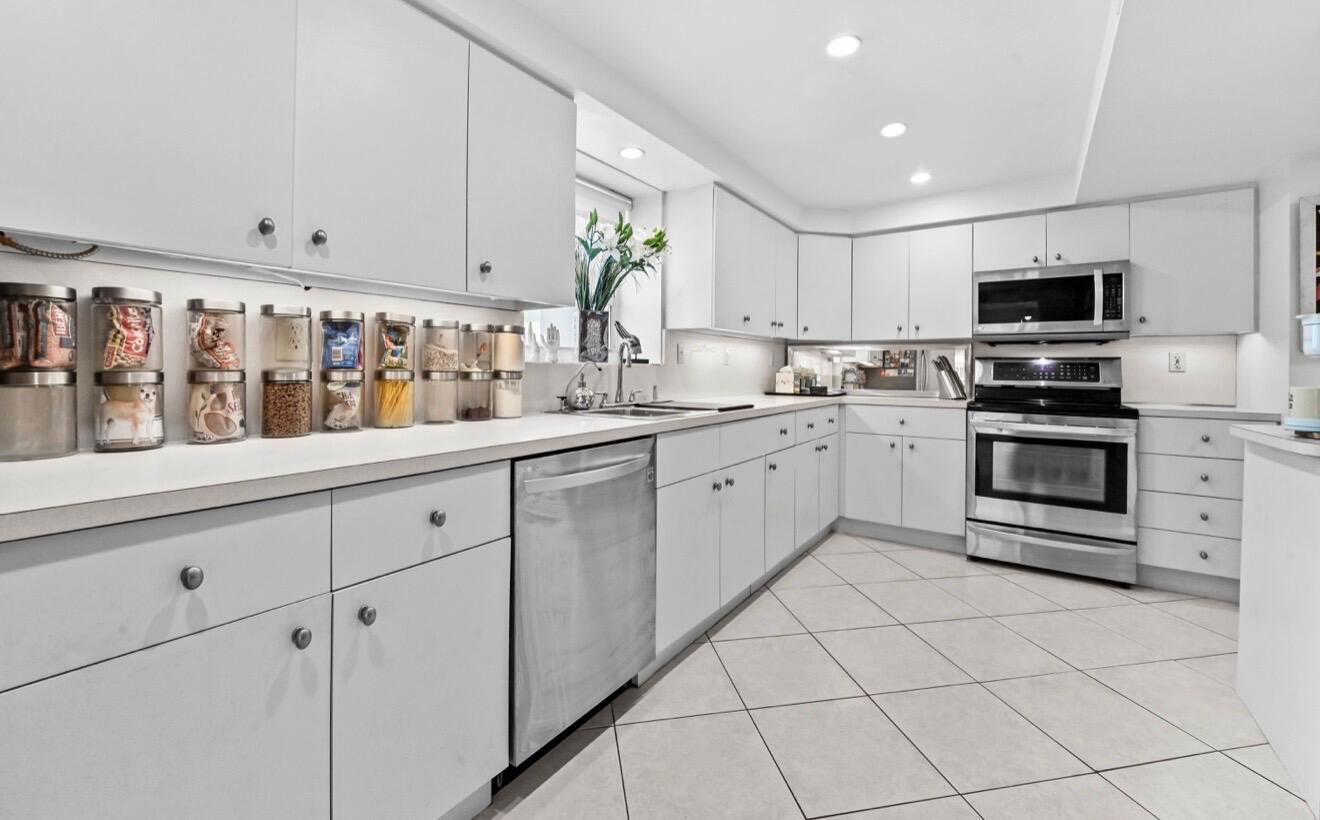 3430 Galt Ocean #911 Fort Lauderdale, FL 33308