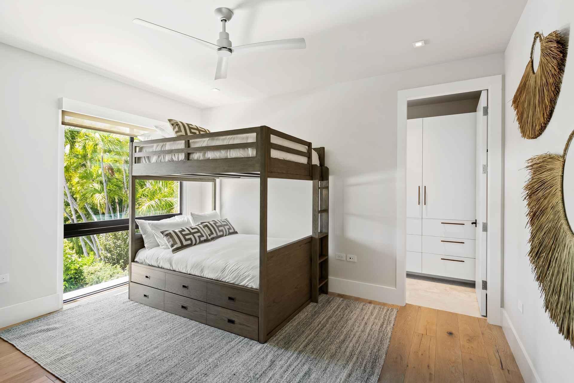5288 Alton #3 Miami Beach, FL 33140