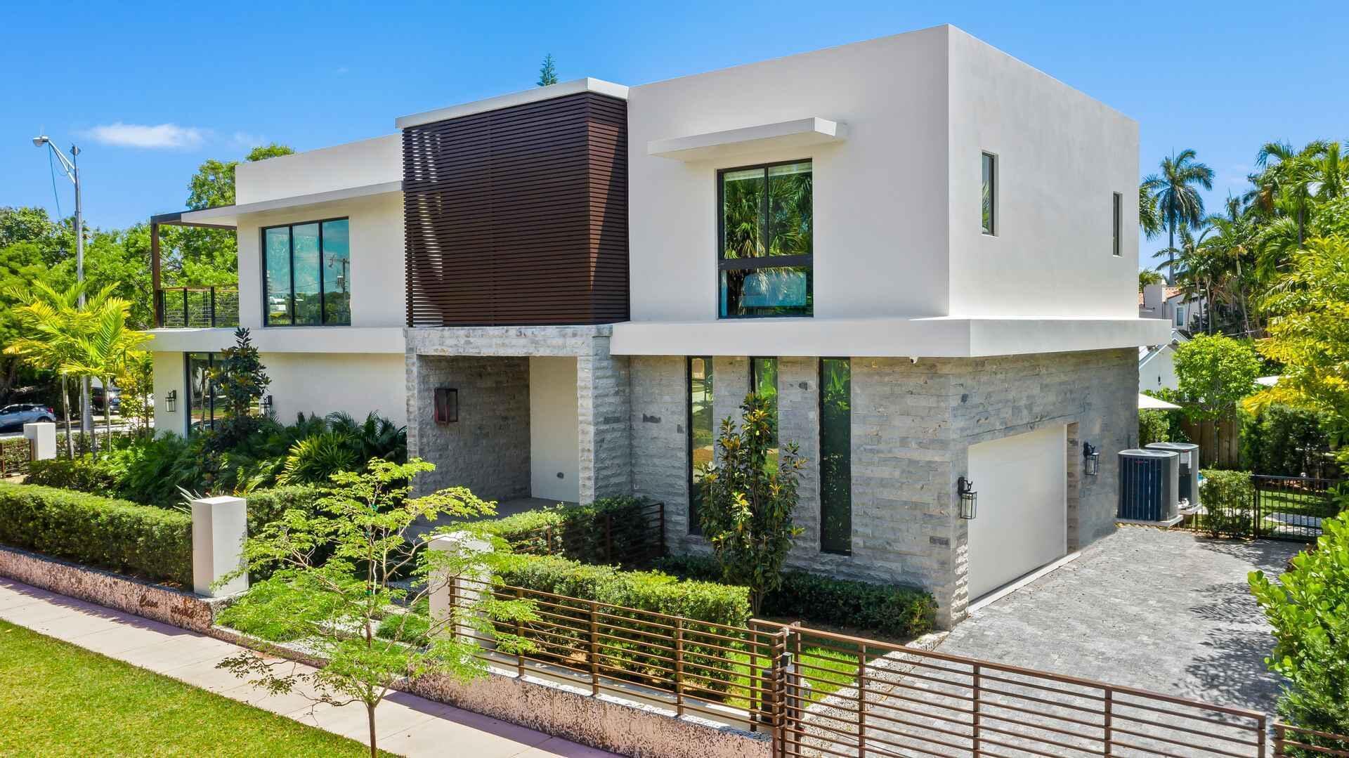 5288 Alton #3 Miami Beach, FL 33140