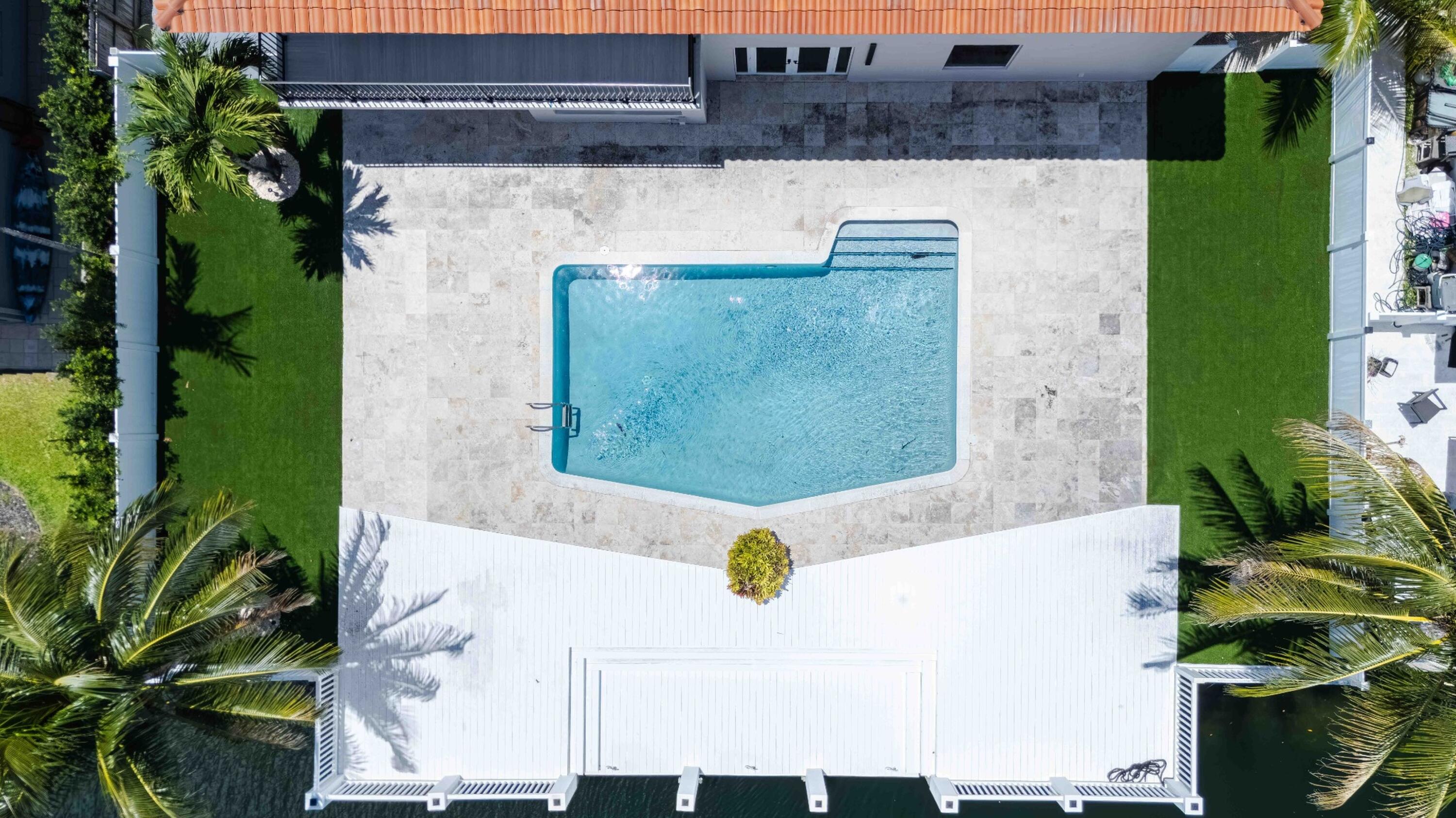3341 NE 170th North Miami Beach, FL 33160