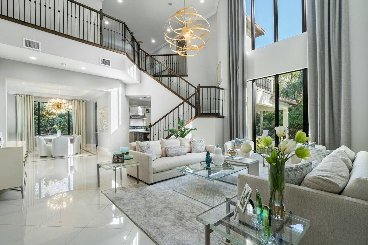 130 Gardenia Isles