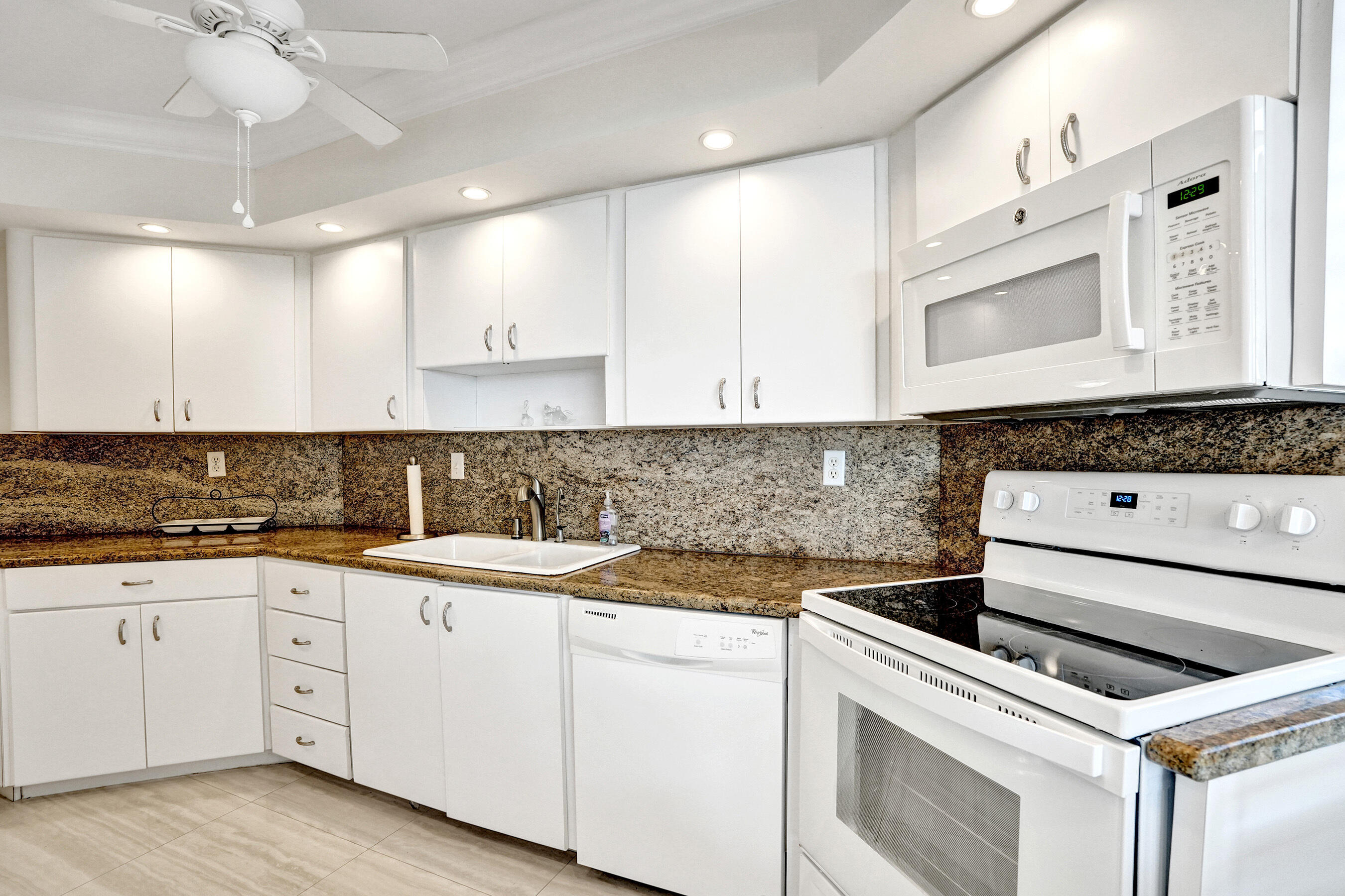 1340 S Ocean #303 Pompano Beach, FL 33062