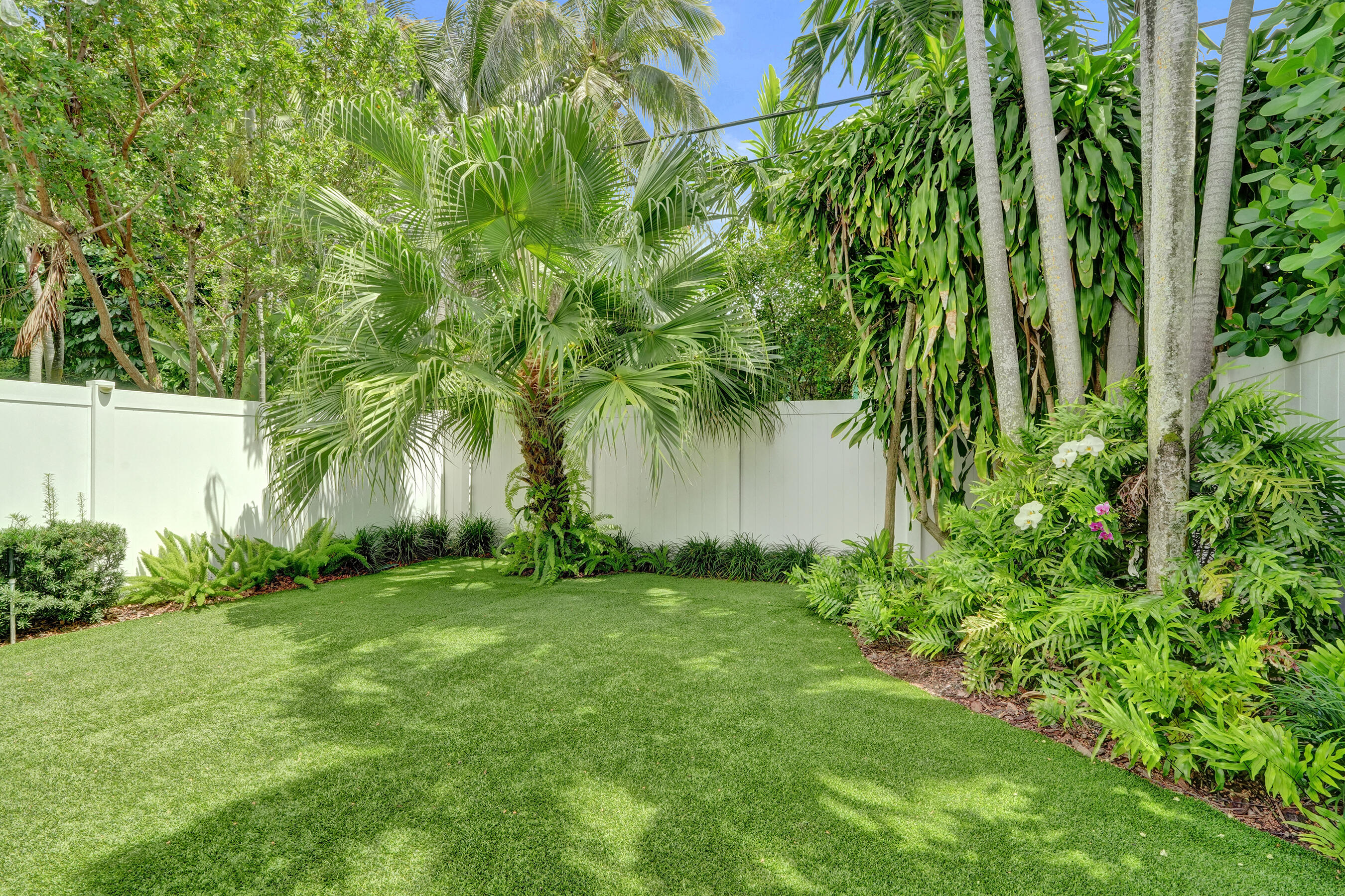 1618 NE 5th Fort Lauderdale, FL 33301