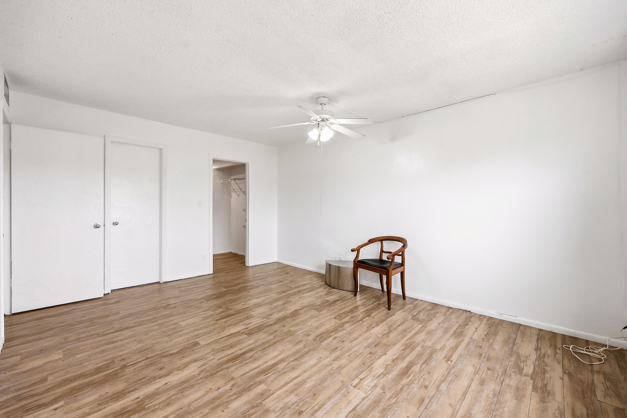 401 Golden Isles #602 Hallandale Beach, FL 33009