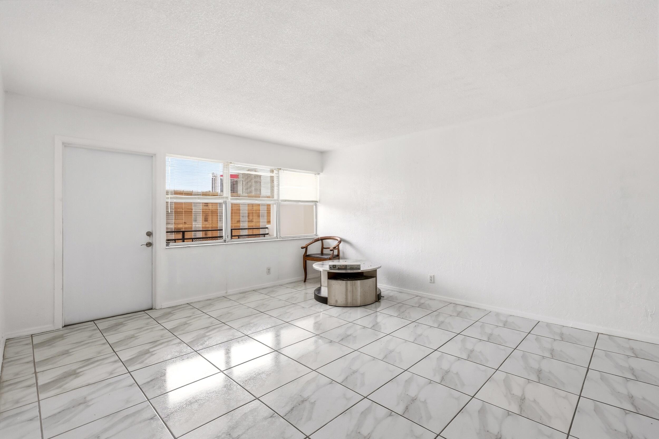 401 Golden Isles #602 Hallandale Beach, FL 33009