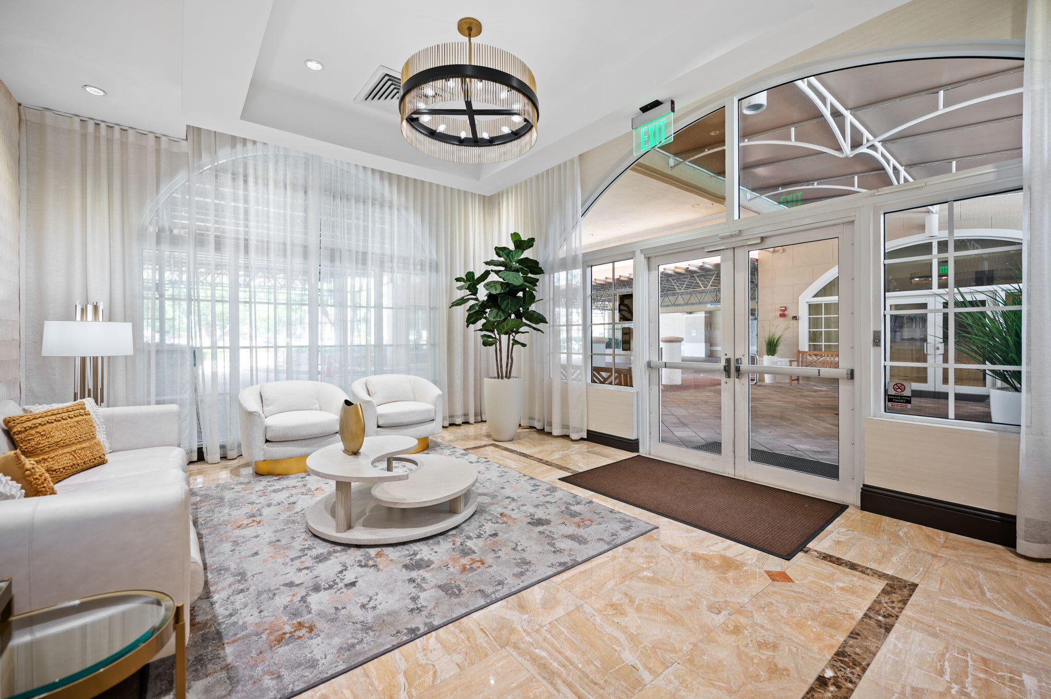 2011 N Ocean #1606 Fort Lauderdale, FL 33305