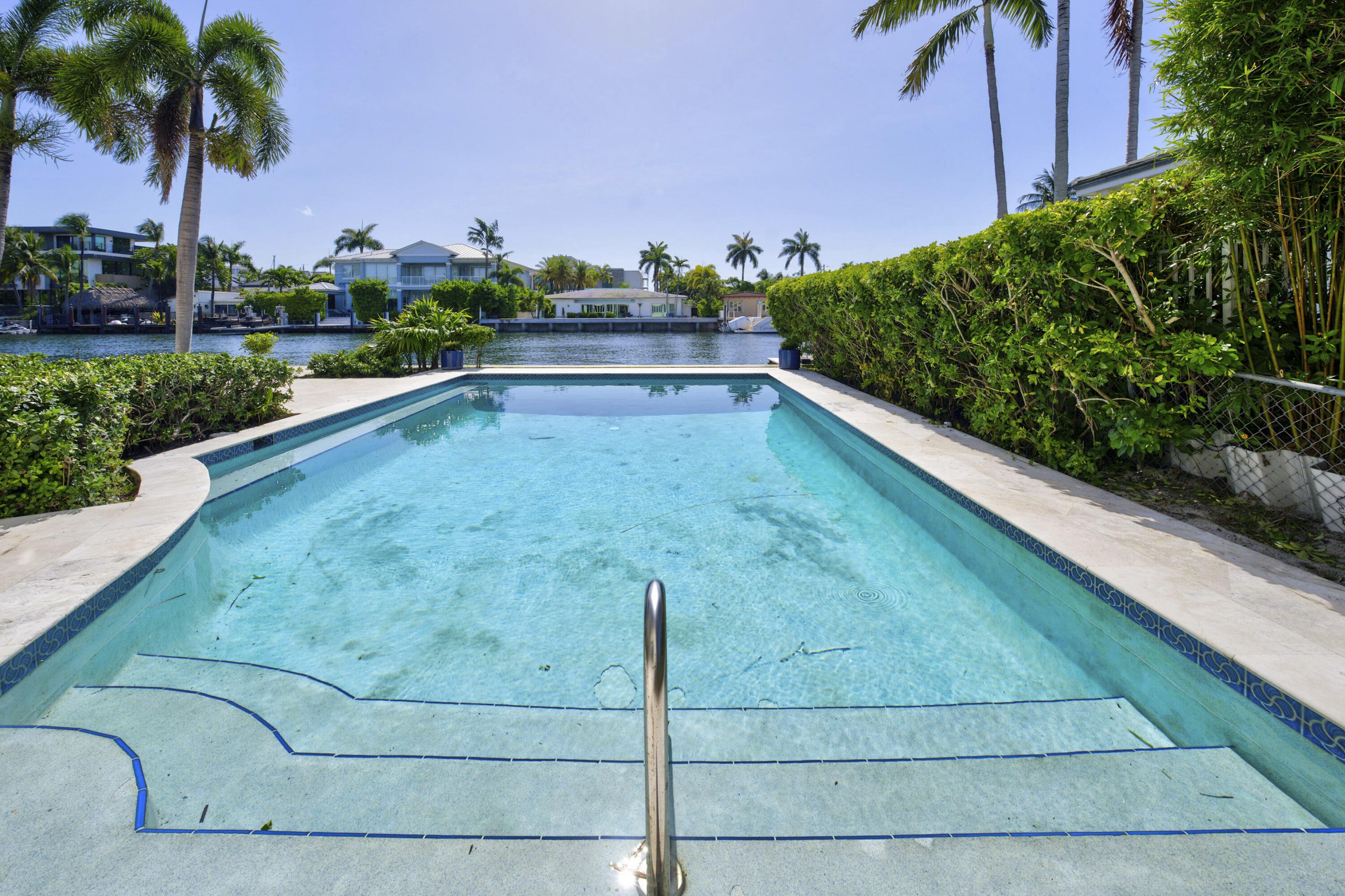 704 Isle Of Palms Fort Lauderdale, FL 33301