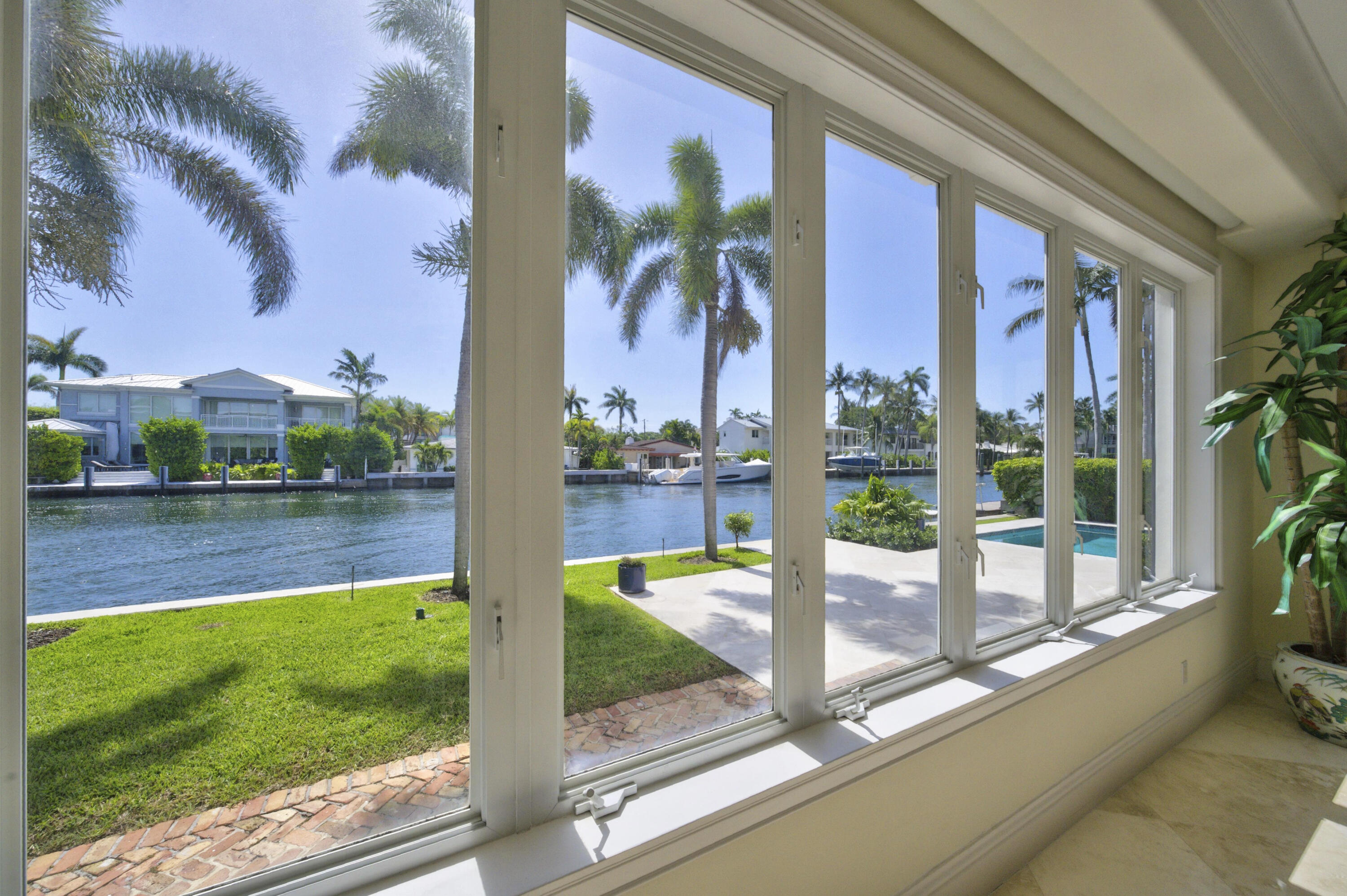 704 Isle Of Palms Fort Lauderdale, FL 33301