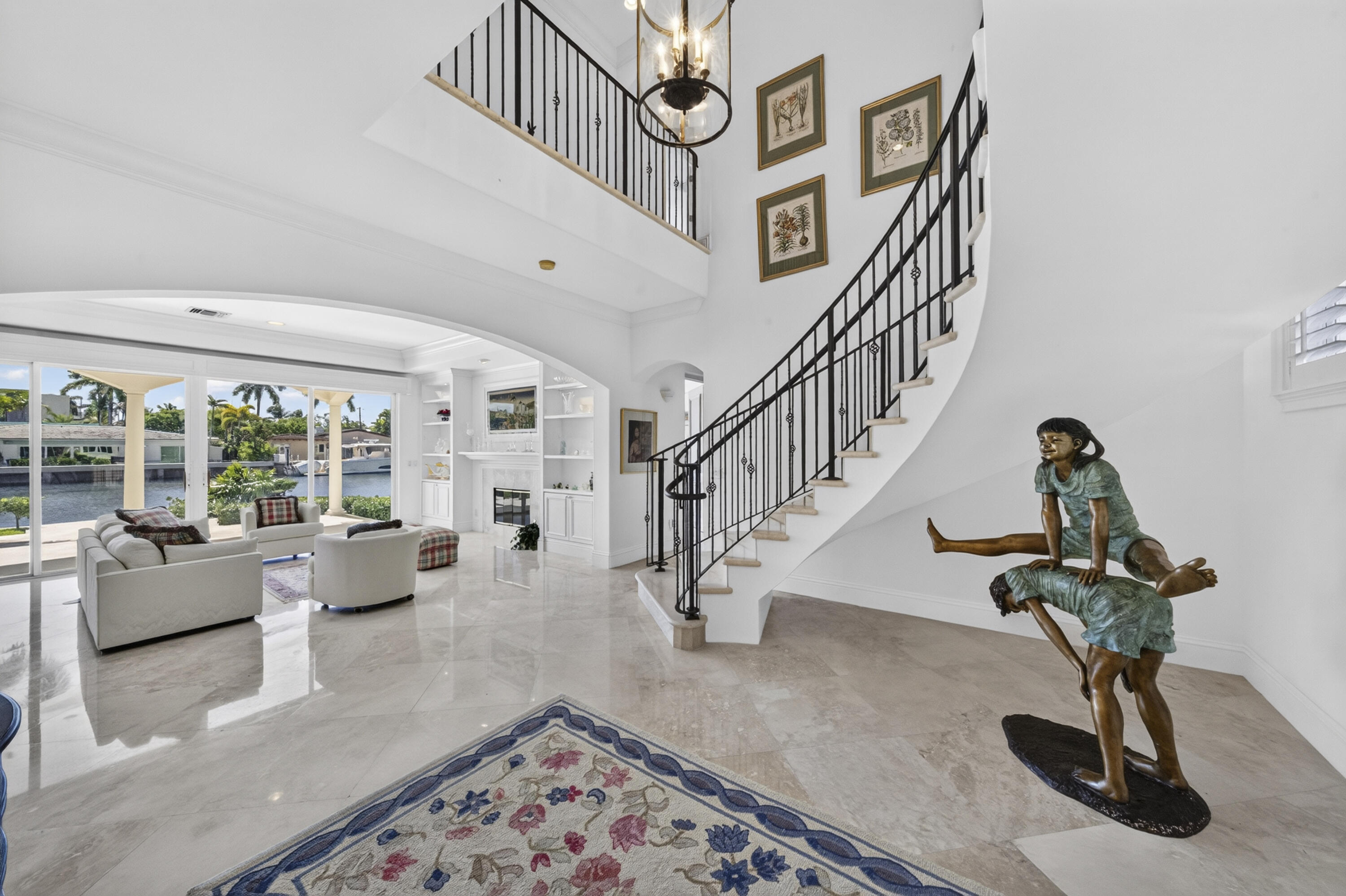 704 Isle Of Palms Fort Lauderdale, FL 33301
