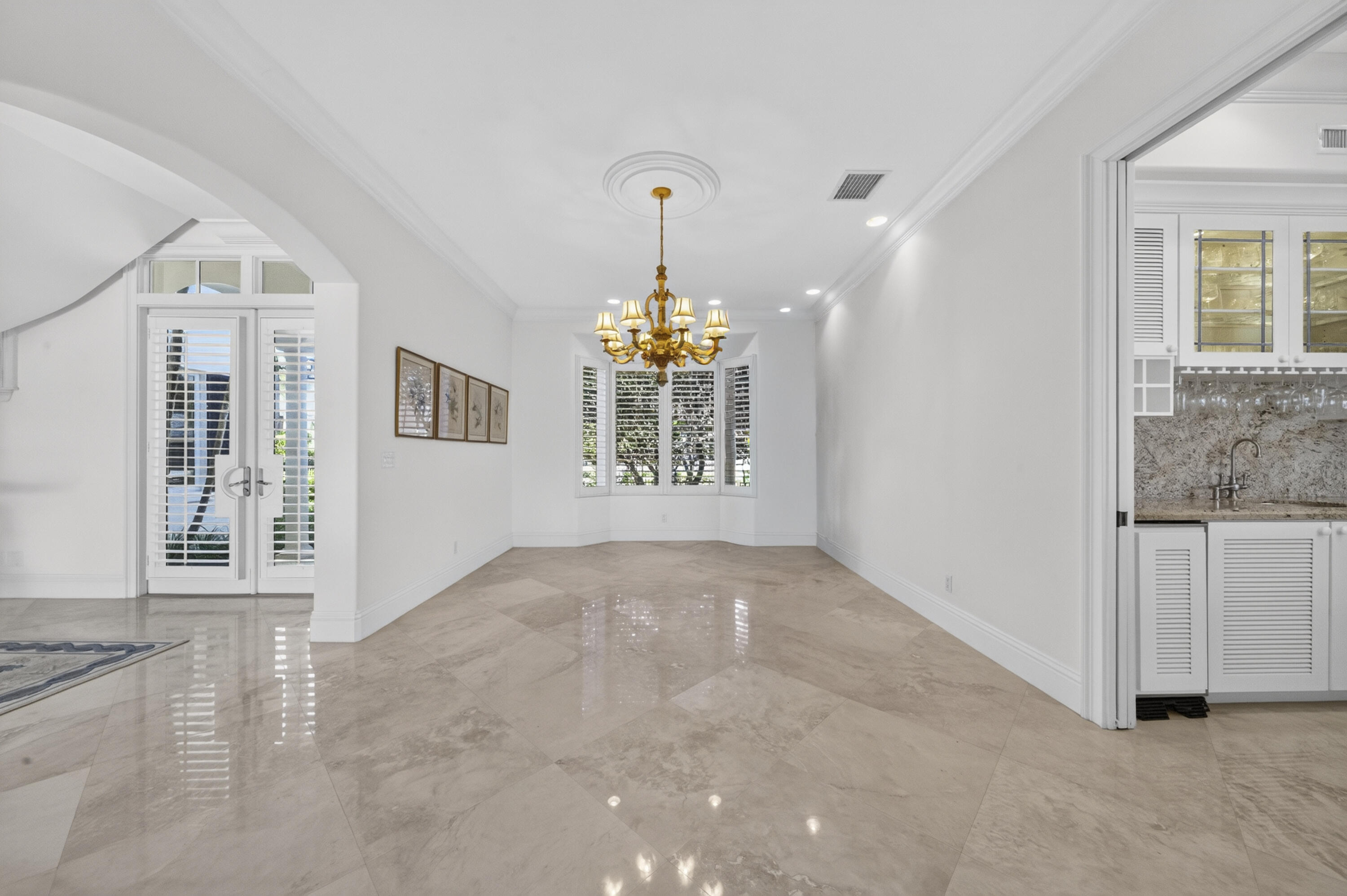 704 Isle Of Palms Fort Lauderdale, FL 33301