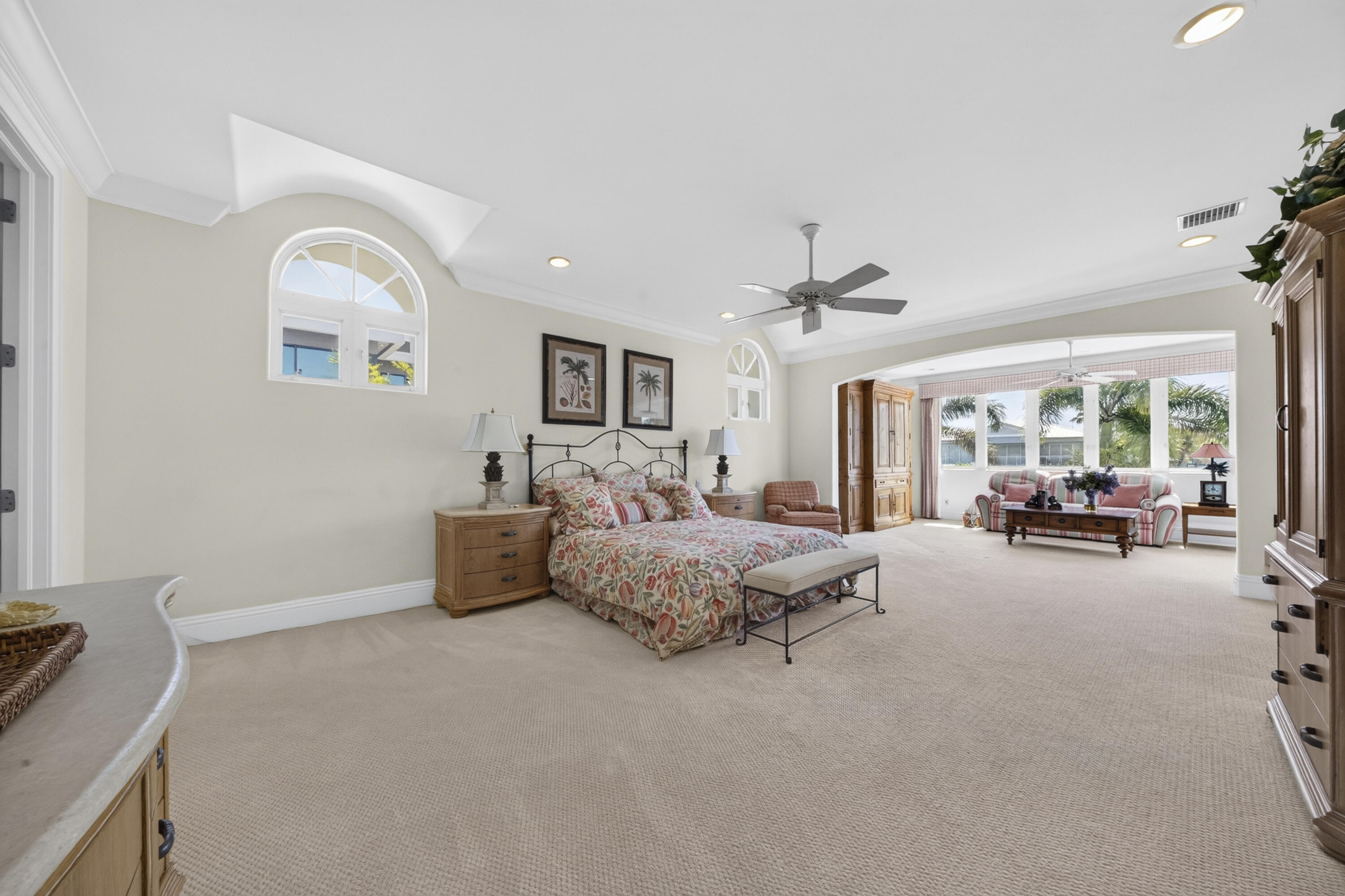 704 Isle Of Palms Fort Lauderdale, FL 33301