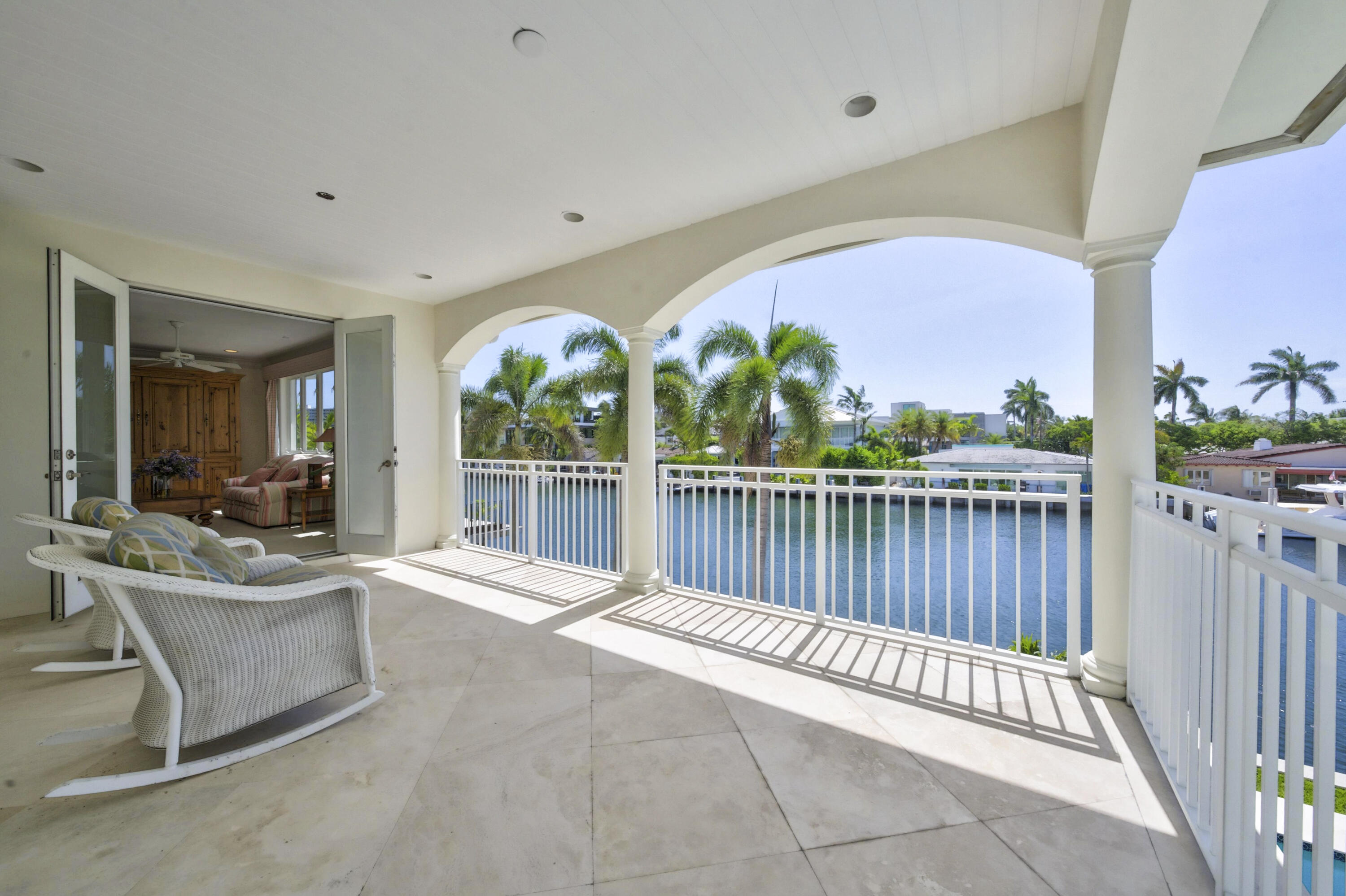 704 Isle Of Palms Fort Lauderdale, FL 33301