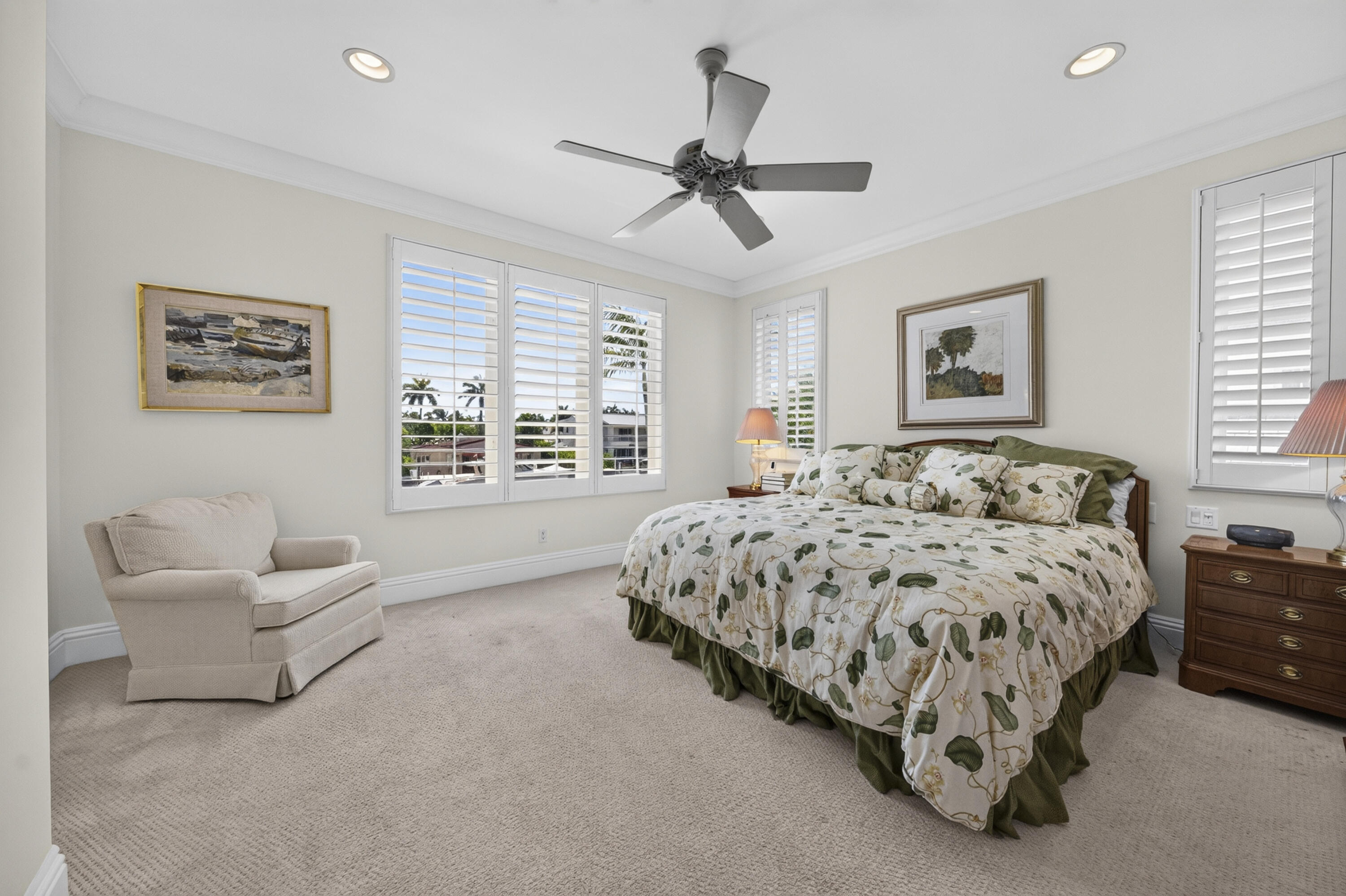 704 Isle Of Palms Fort Lauderdale, FL 33301