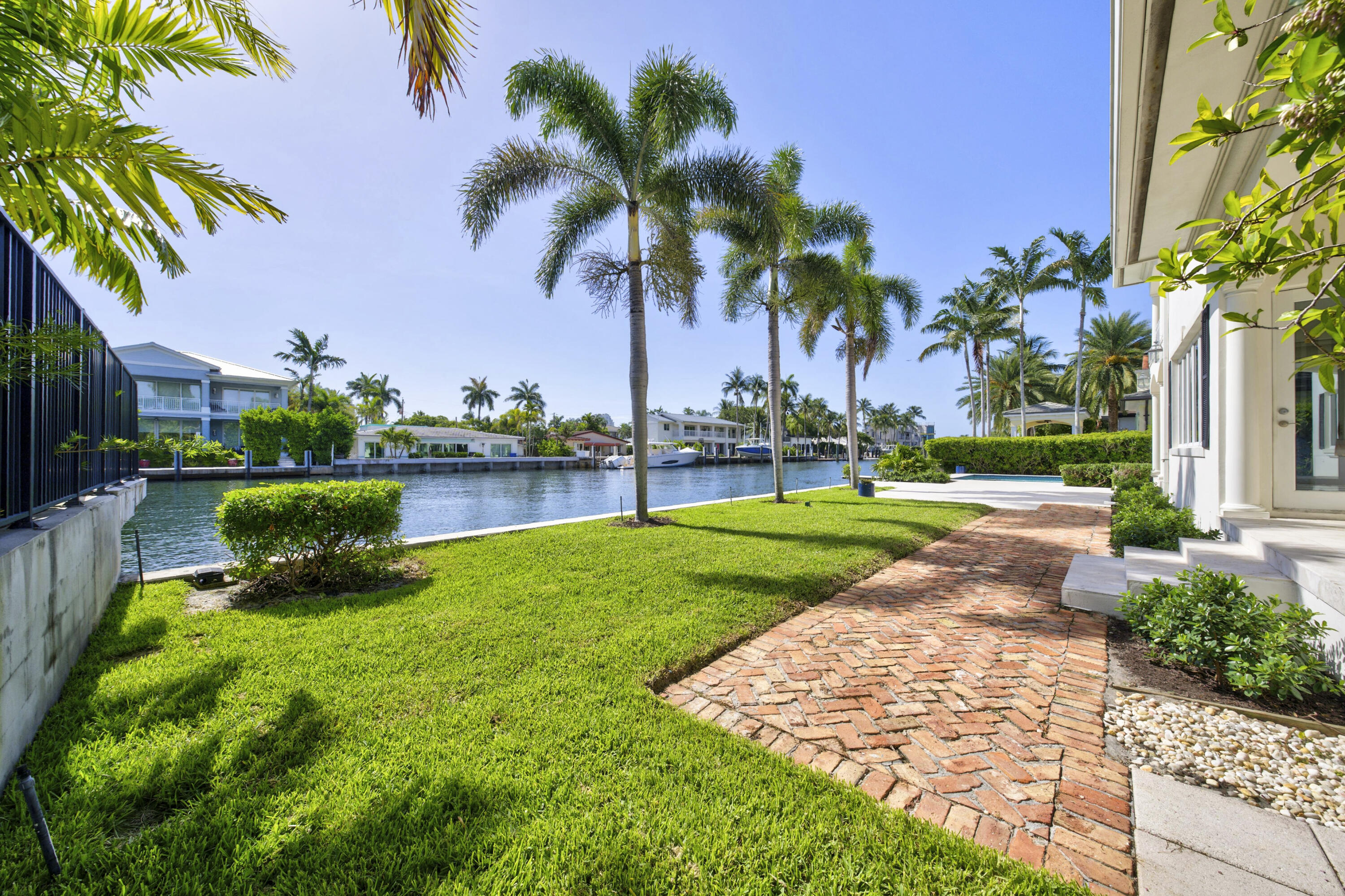 704 Isle Of Palms Fort Lauderdale, FL 33301