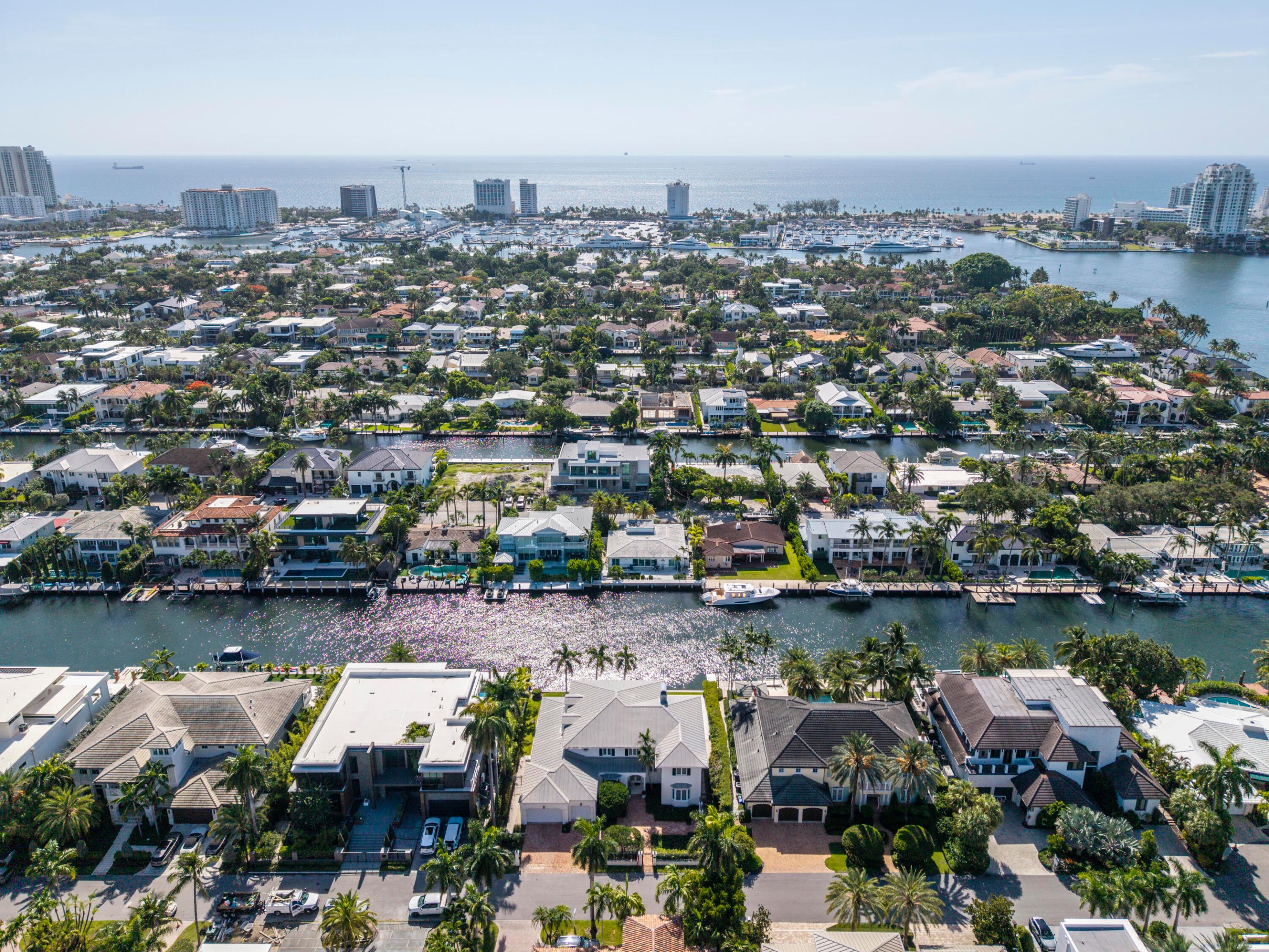 704 Isle Of Palms Fort Lauderdale, FL 33301