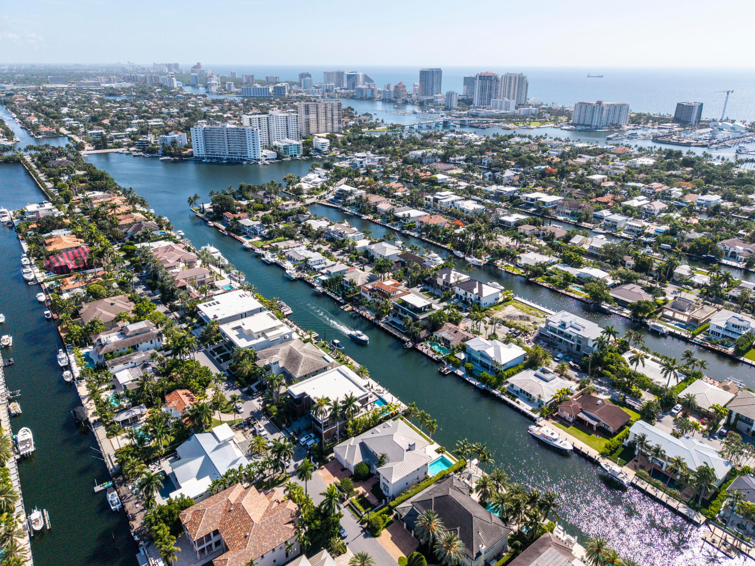 704 Isle Of Palms Fort Lauderdale, FL 33301