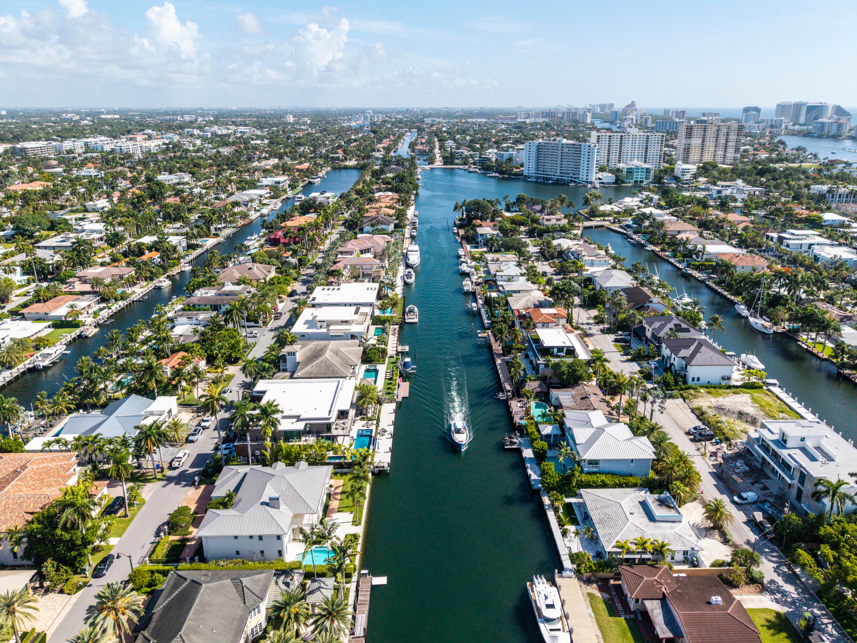 704 Isle Of Palms Fort Lauderdale, FL 33301