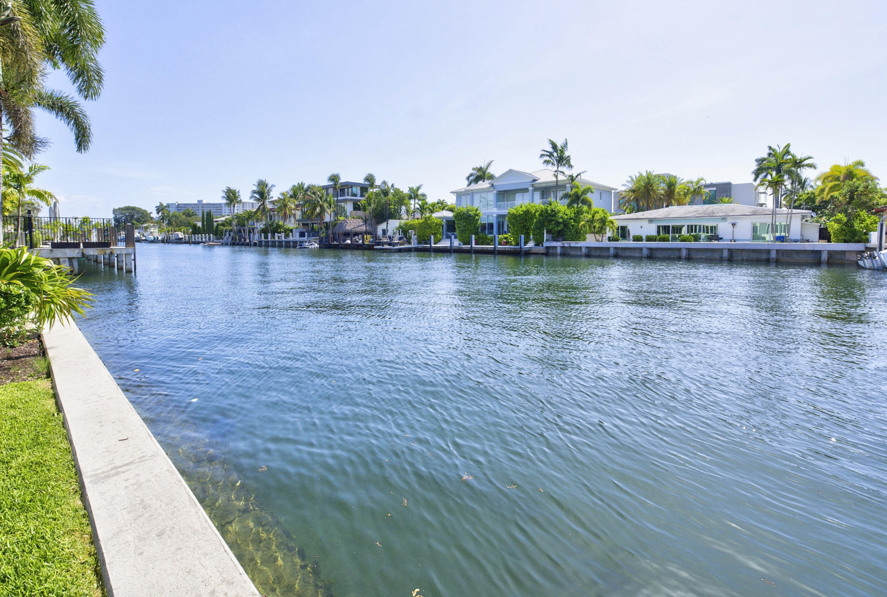 704 Isle Of Palms Fort Lauderdale, FL 33301