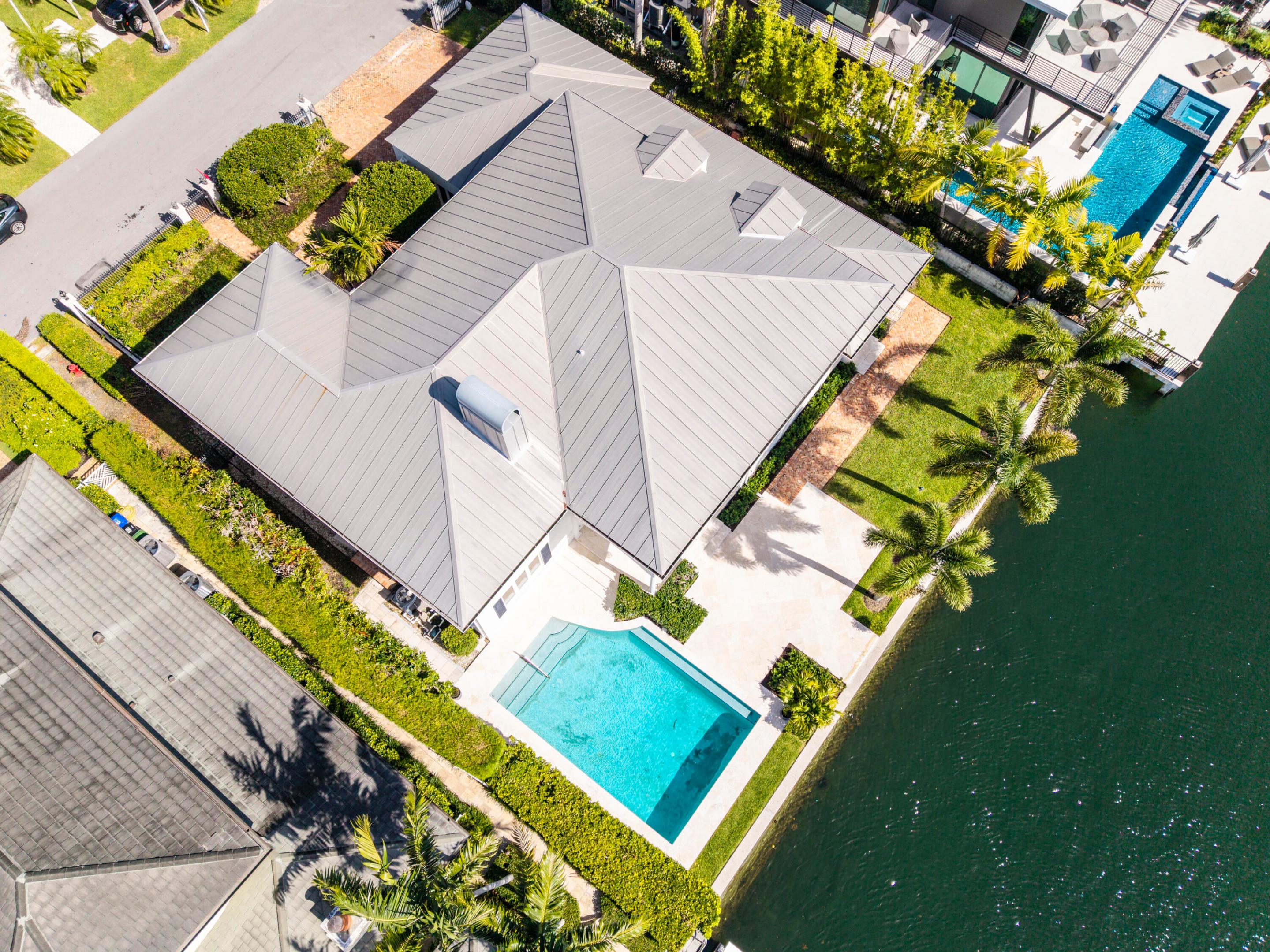 704 Isle Of Palms Fort Lauderdale, FL 33301