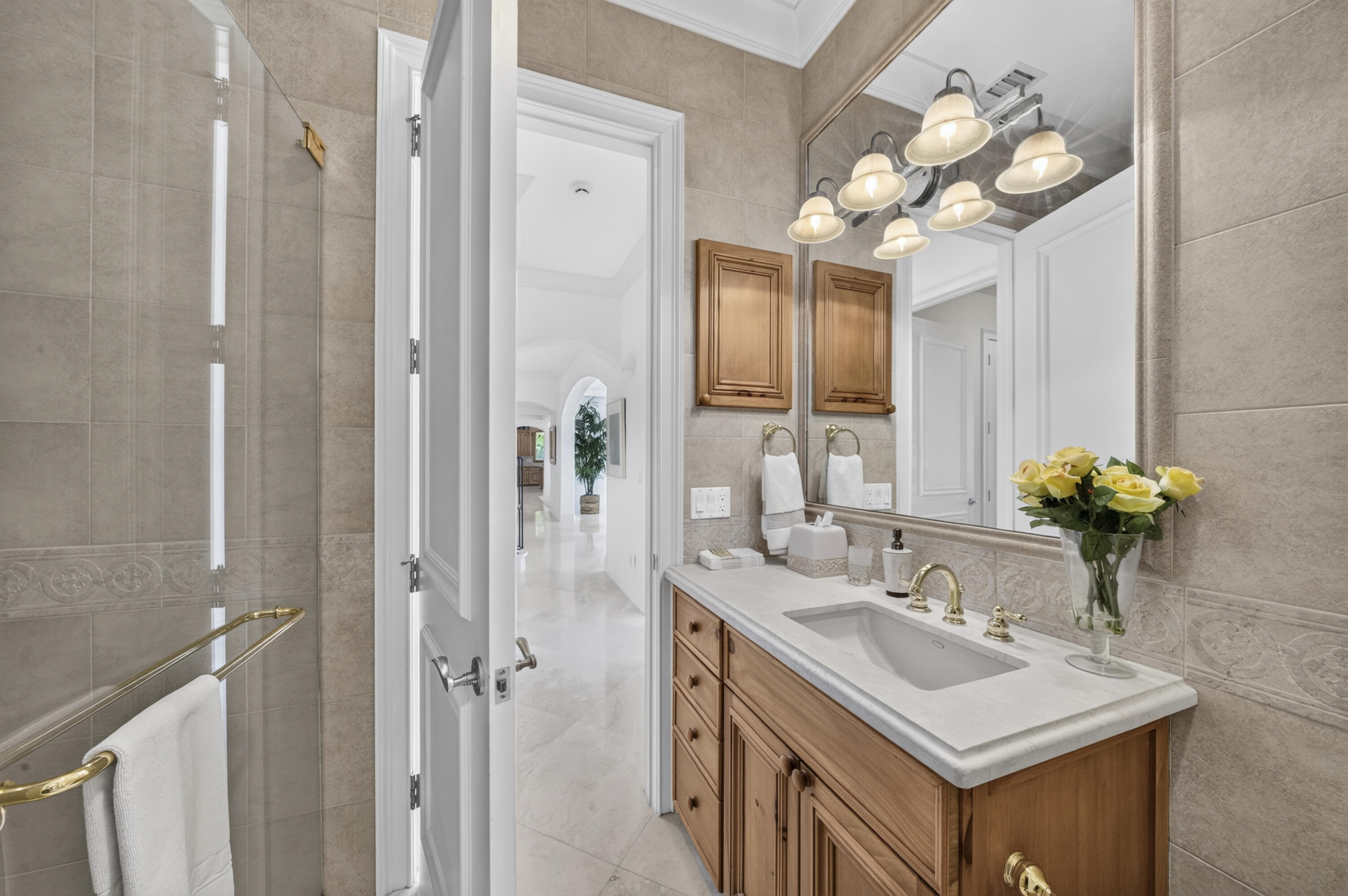 704 Isle Of Palms Fort Lauderdale, FL 33301