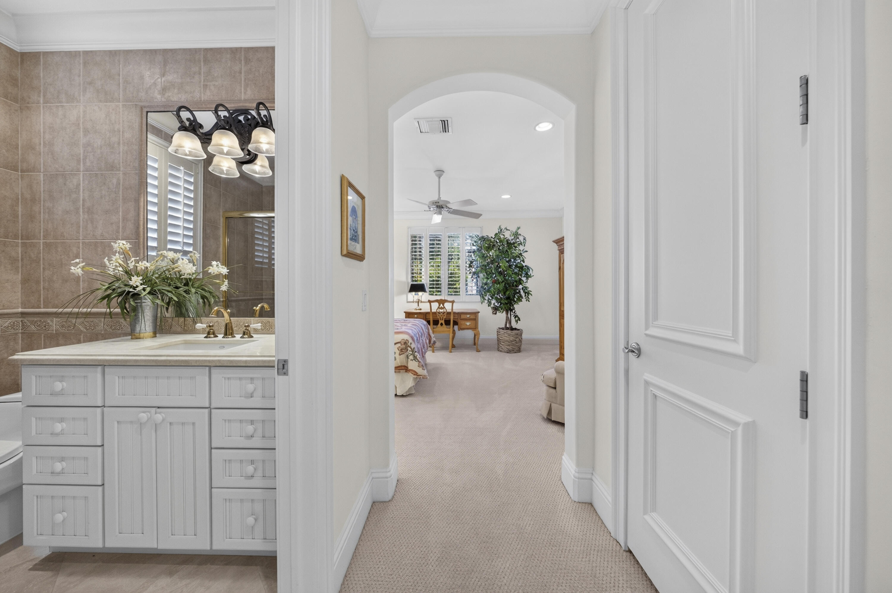704 Isle Of Palms Fort Lauderdale, FL 33301