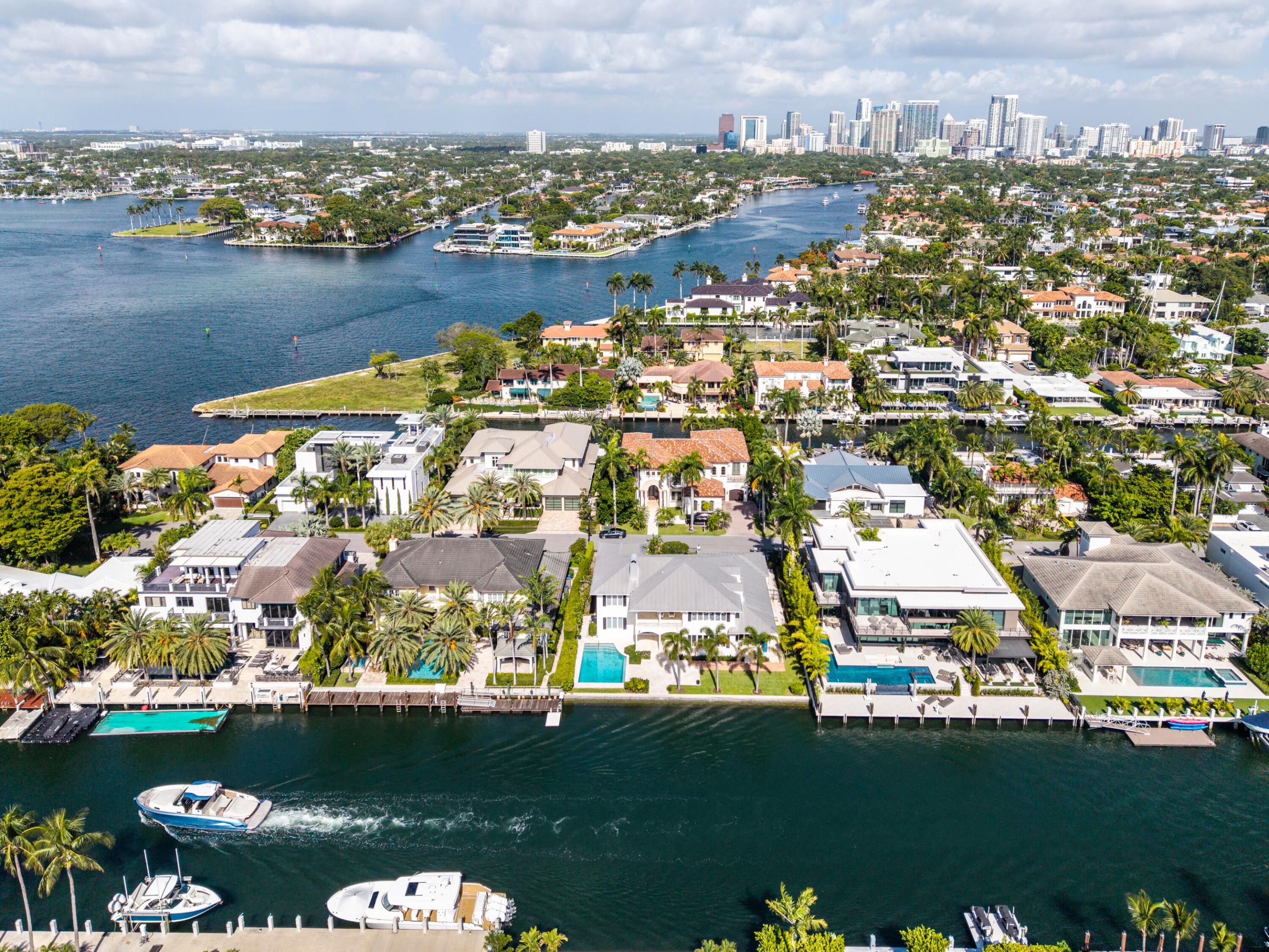 704 Isle Of Palms Fort Lauderdale, FL 33301
