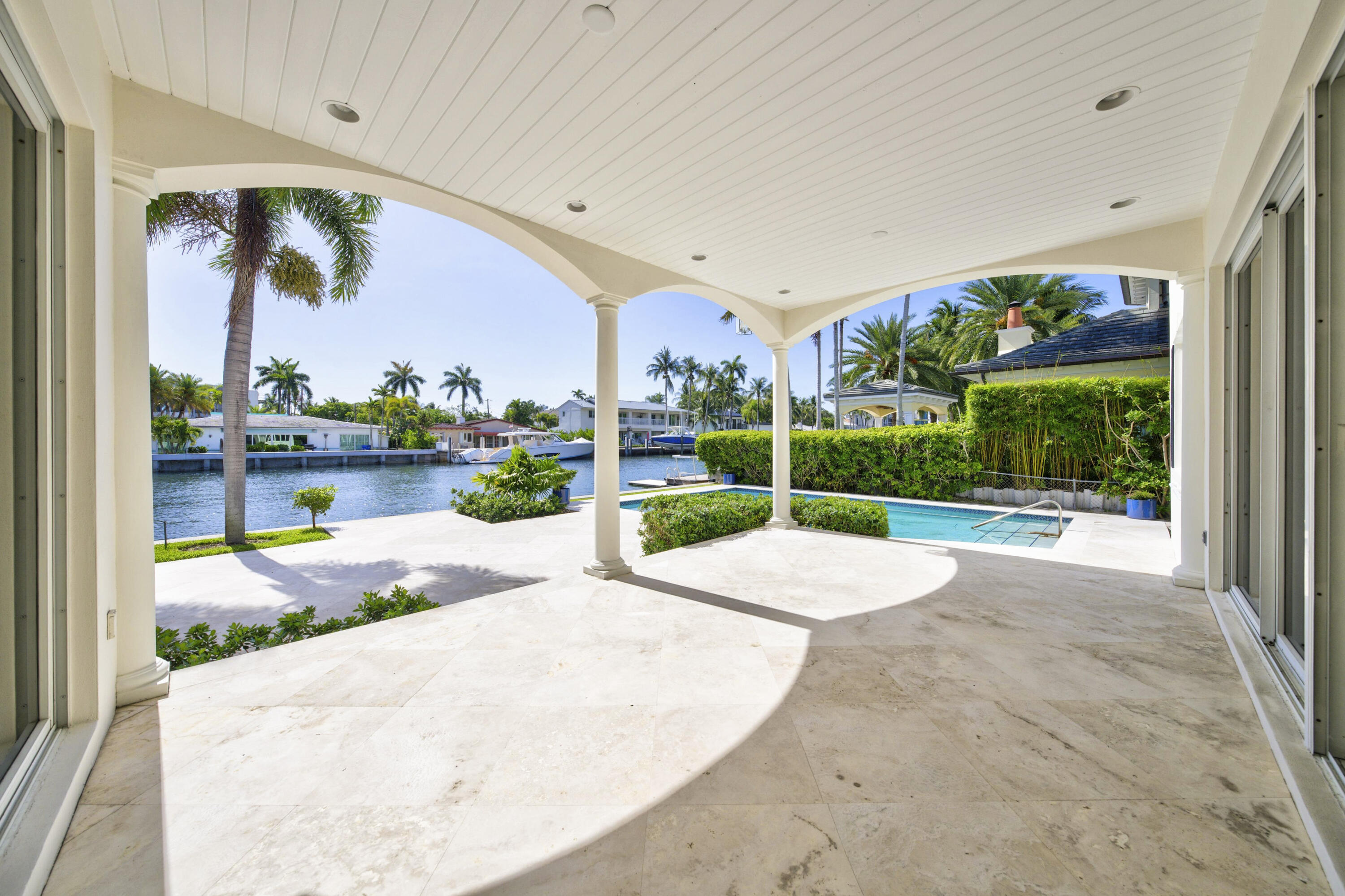 704 Isle Of Palms Fort Lauderdale, FL 33301