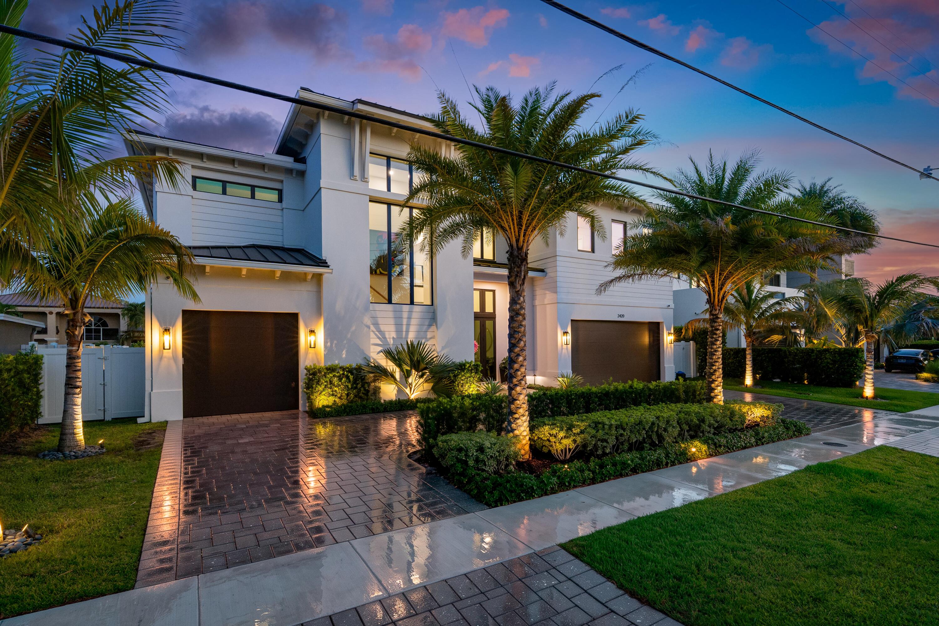 2420 NE 48th Lighthouse Point, FL 33064
