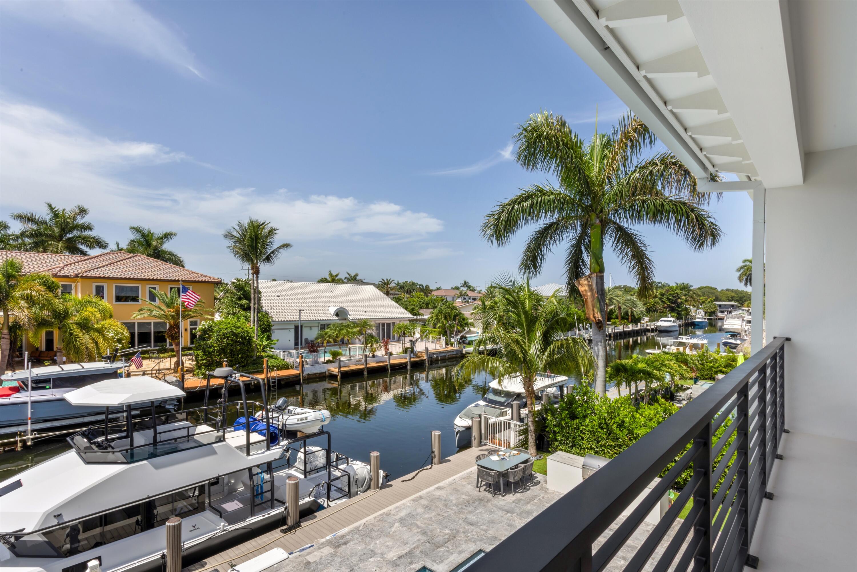2420 NE 48th Lighthouse Point, FL 33064