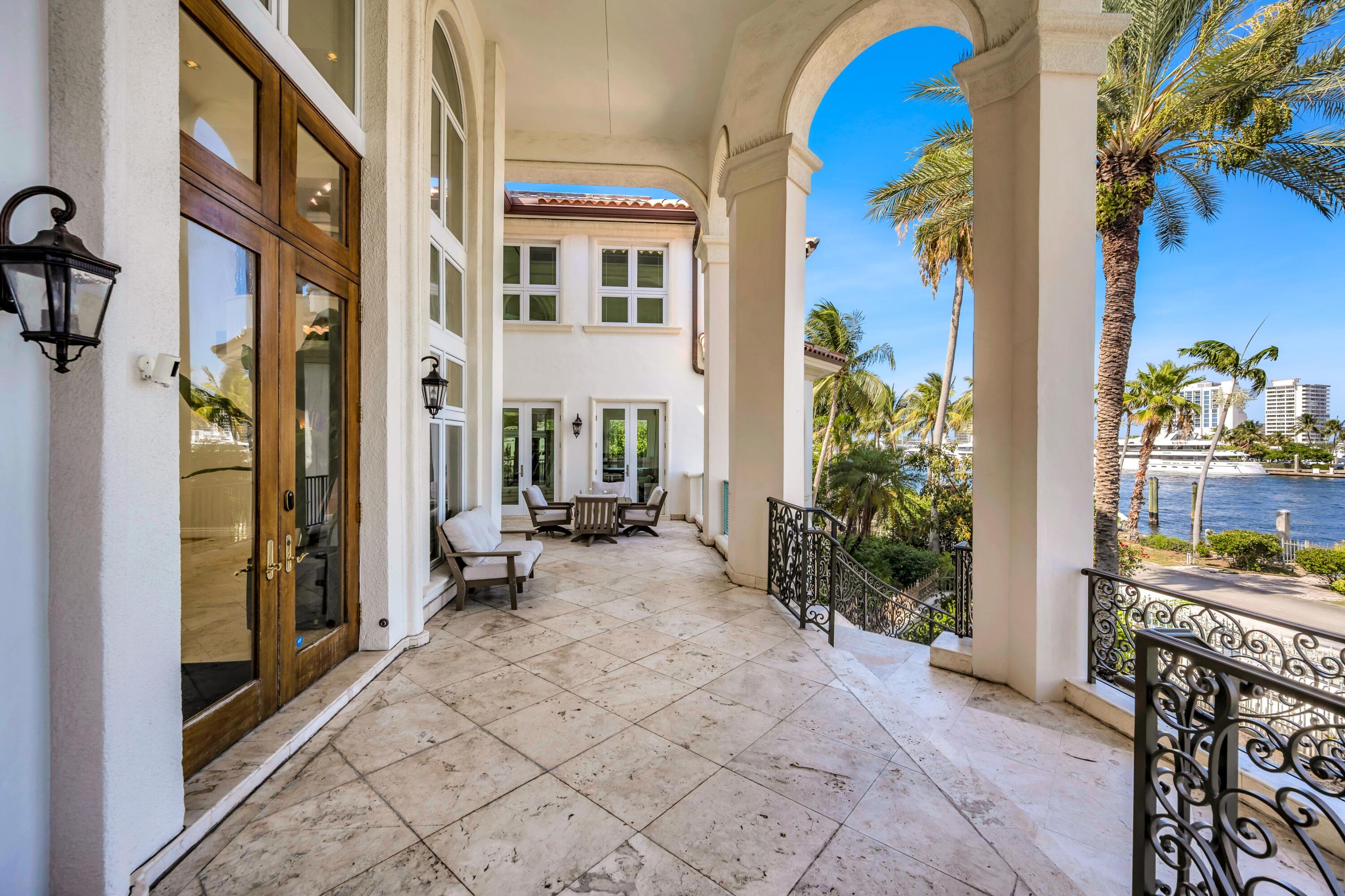 709 Idlewyld Fort Lauderdale, FL 33301
