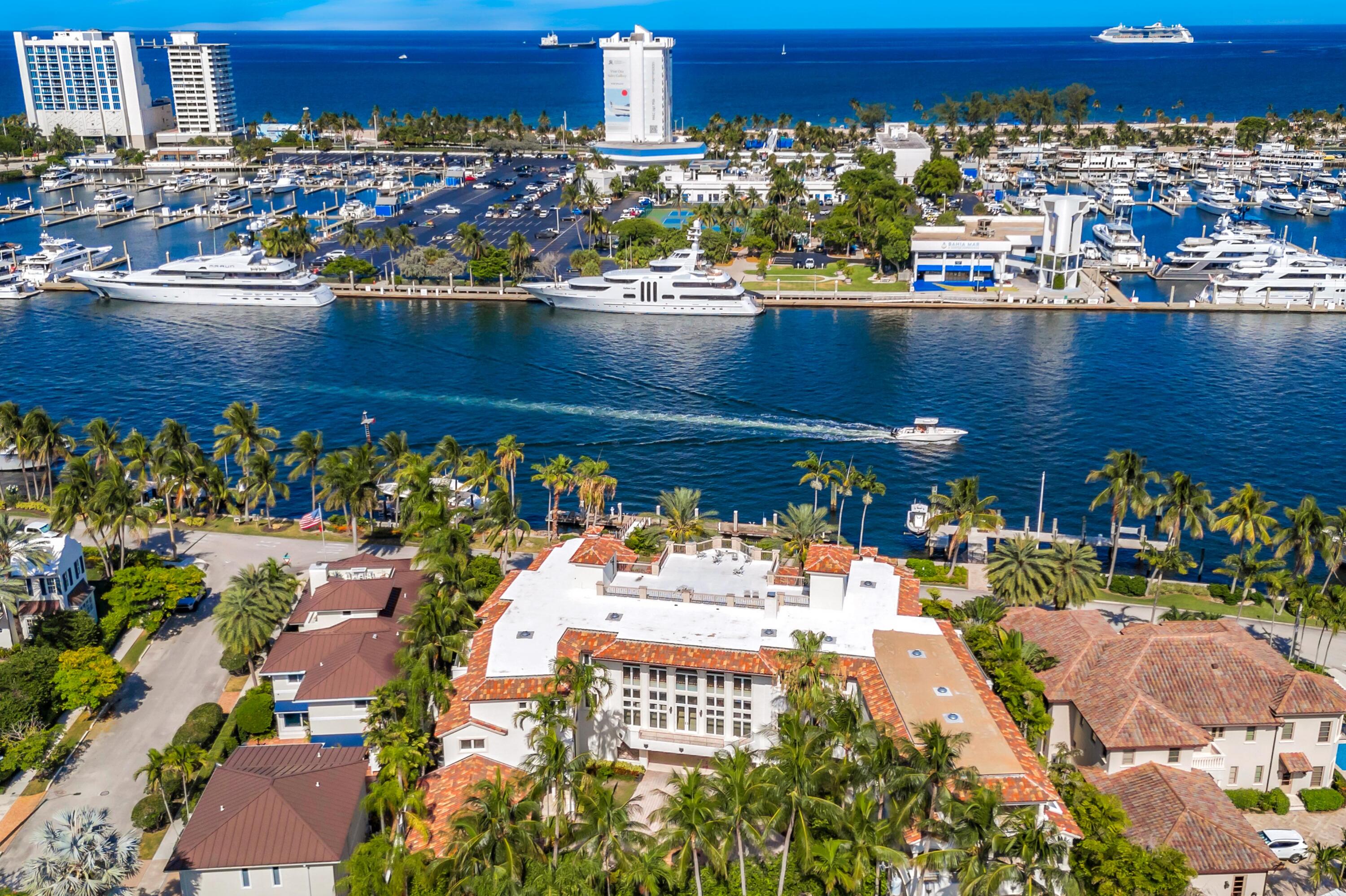 709 Idlewyld Fort Lauderdale, FL 33301