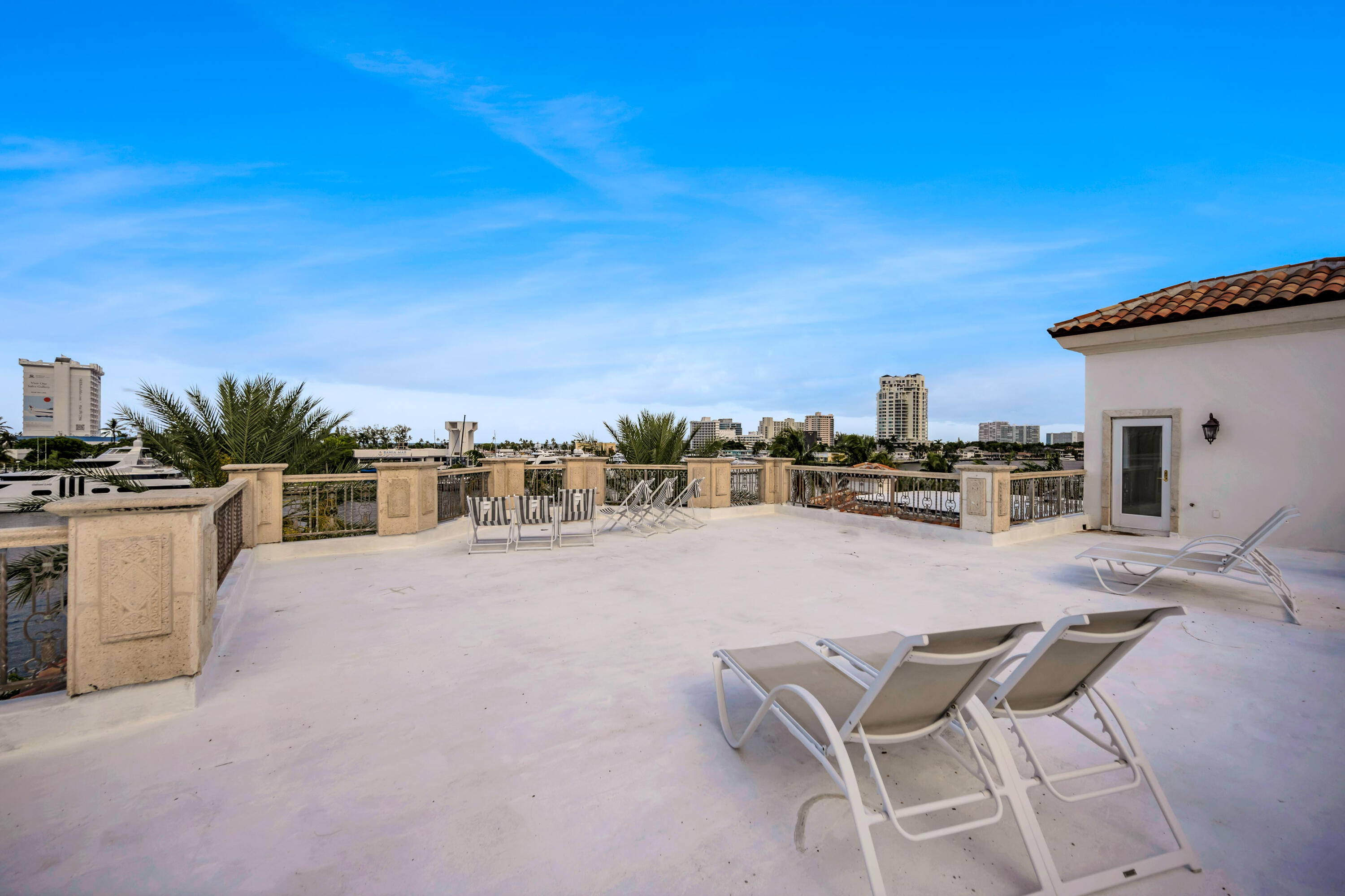 709 Idlewyld Fort Lauderdale, FL 33301