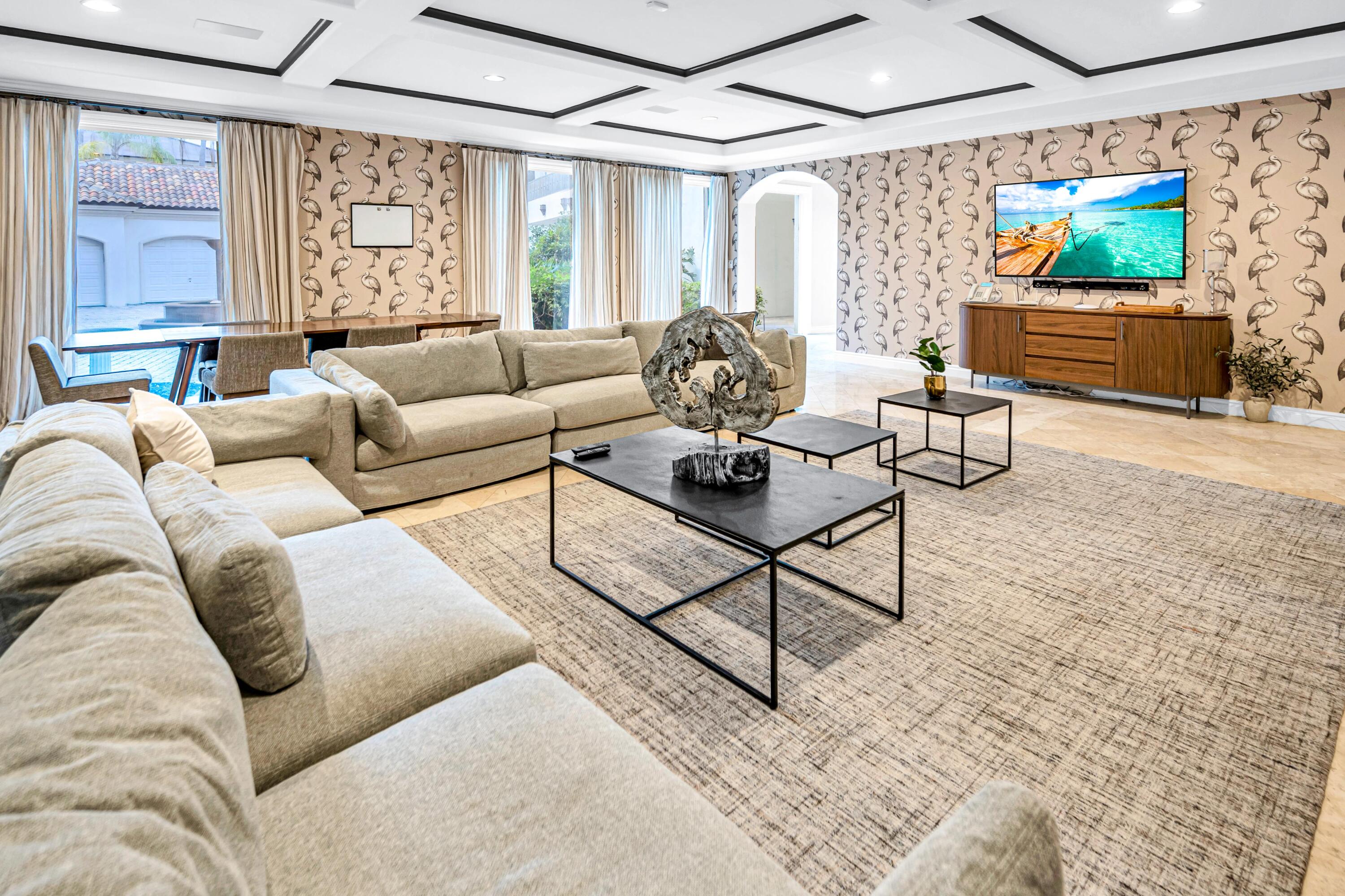709 Idlewyld Fort Lauderdale, FL 33301